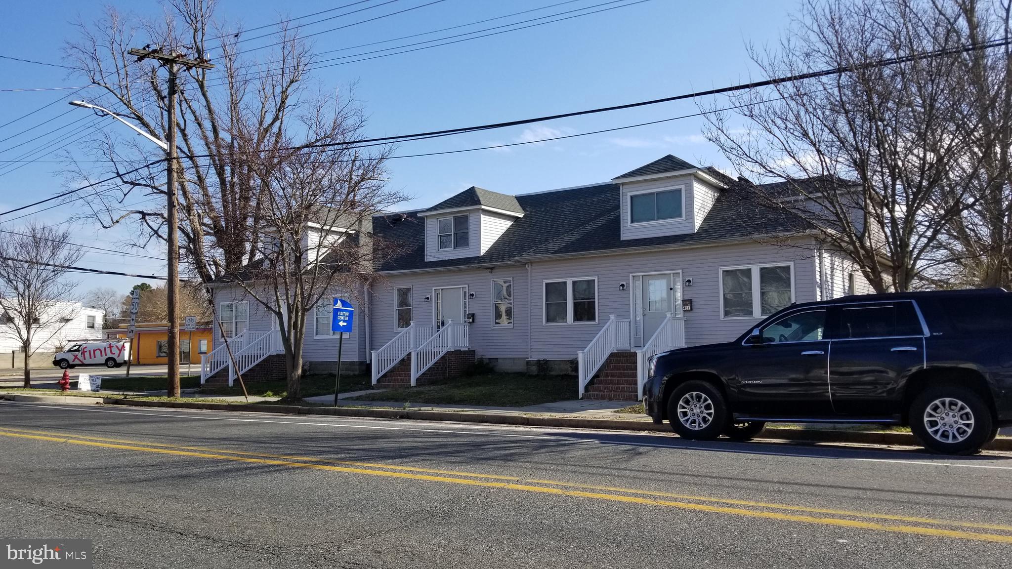 Rent includes water, trash removal and yard maint.
Ask for link to application.

Great location near 50 and waterfront park.  Many restaurants down town and on route 50.