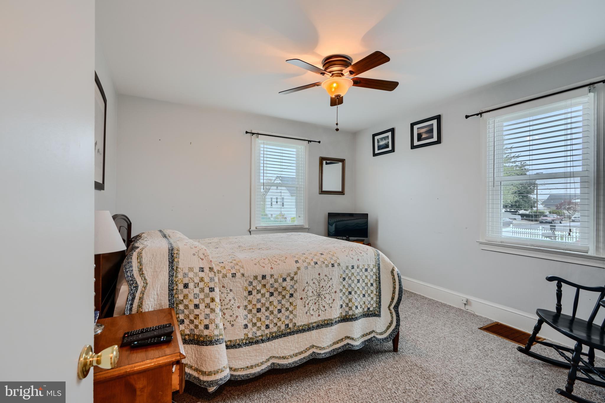 LYNCH POINT - Residential