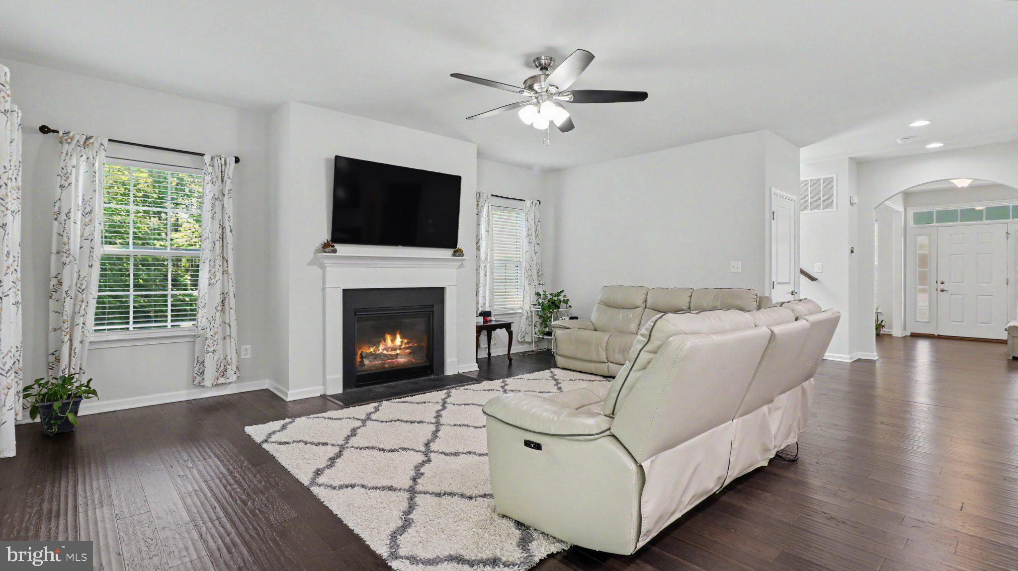 GROVE AT WILLOWSFORD - Residential