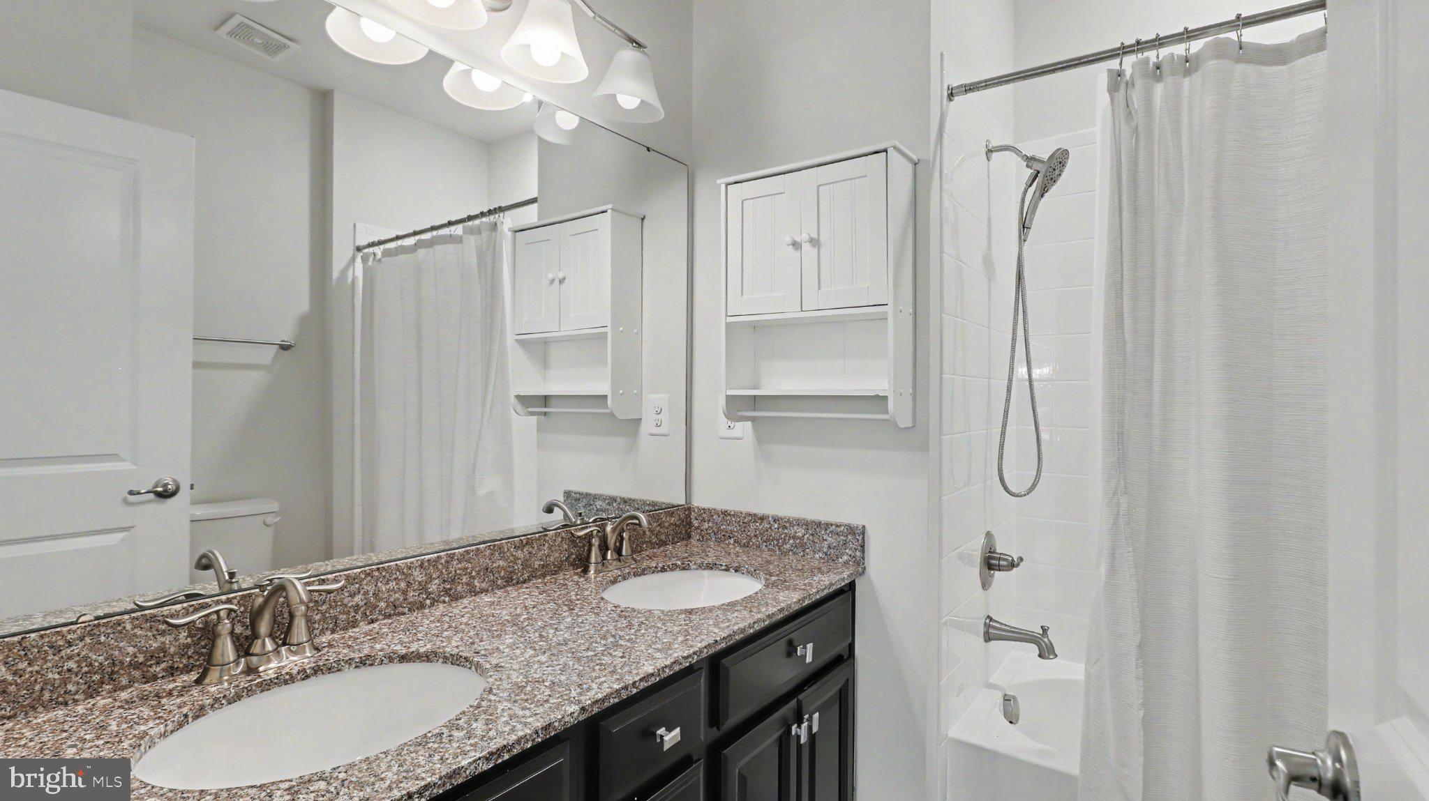 GROVE AT WILLOWSFORD - Residential