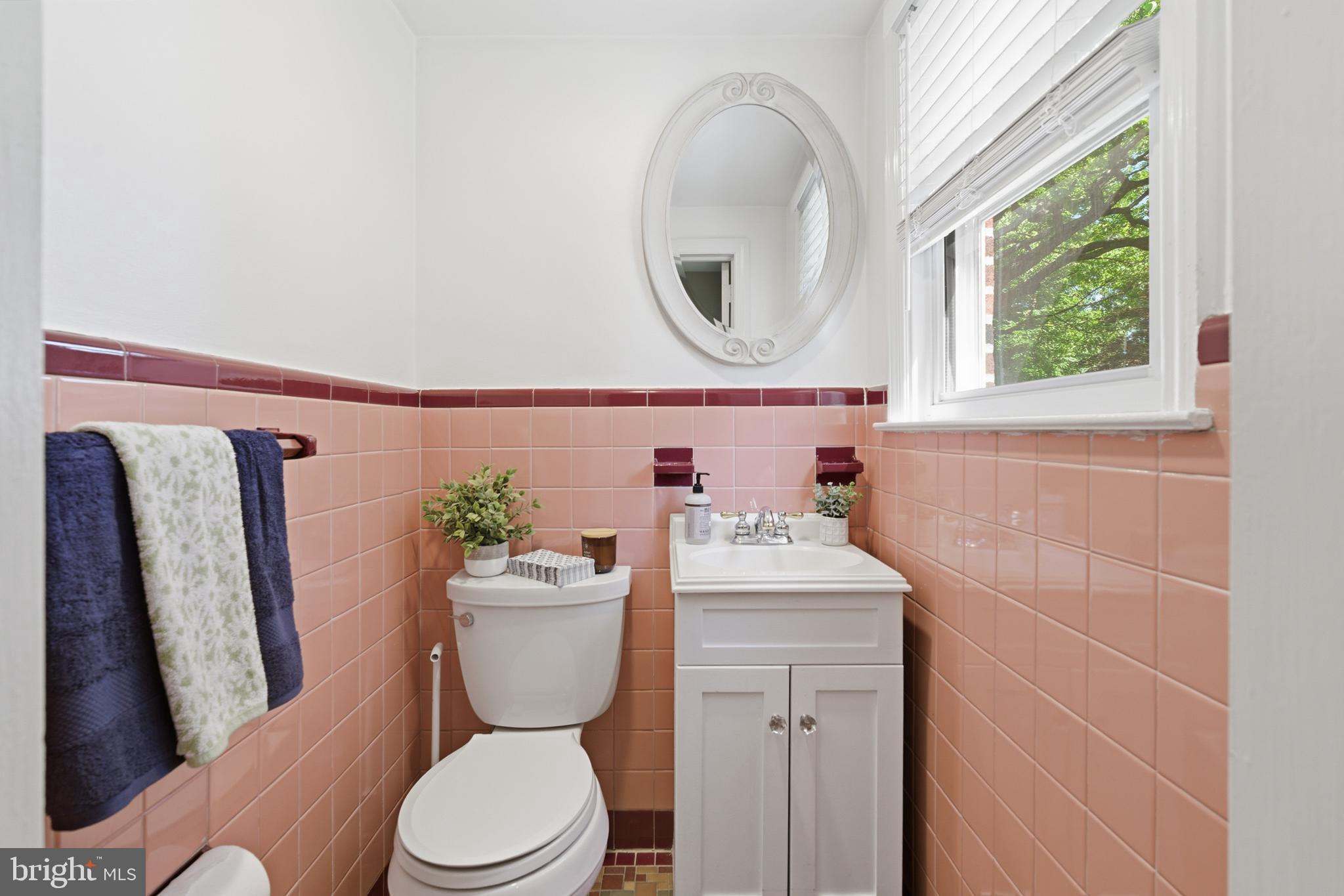 LYNNEWOOD GDNS - Residential