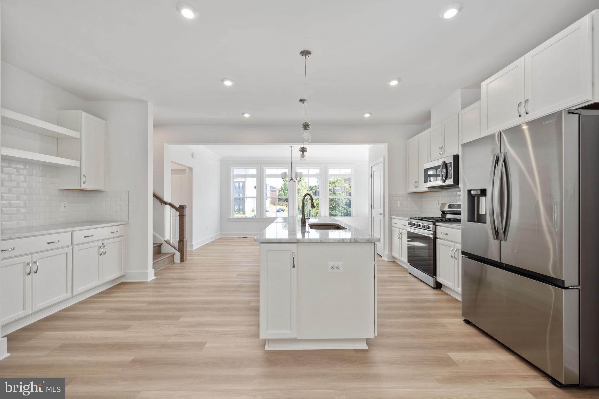 TOWNES AT LITTLE RIVER CROSSING - Residential