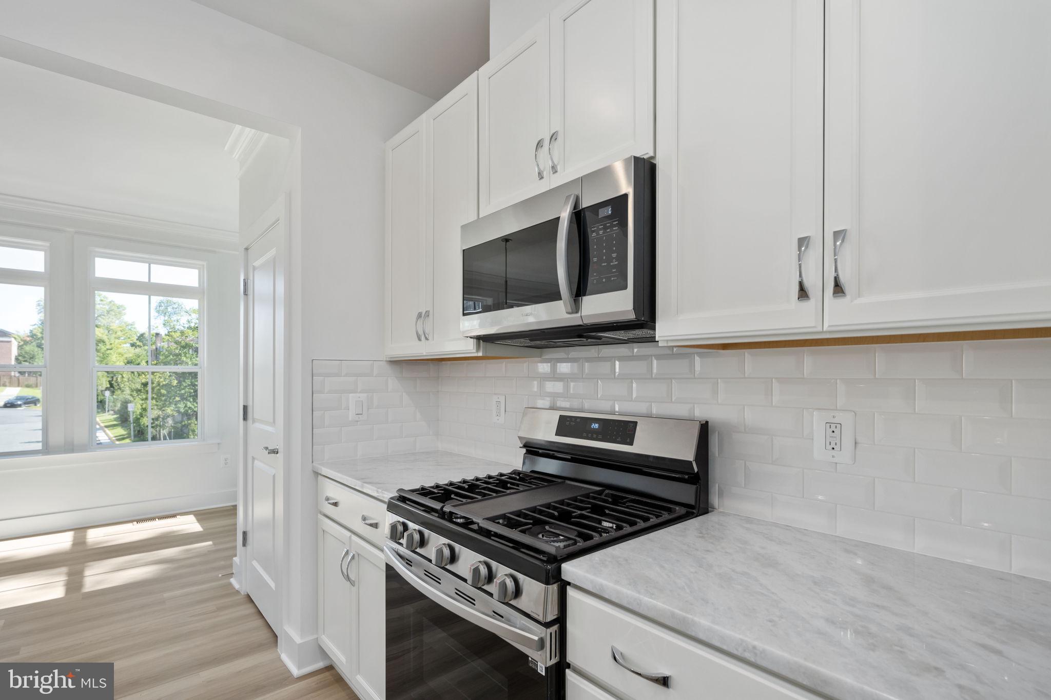 TOWNES AT LITTLE RIVER CROSSING - Residential