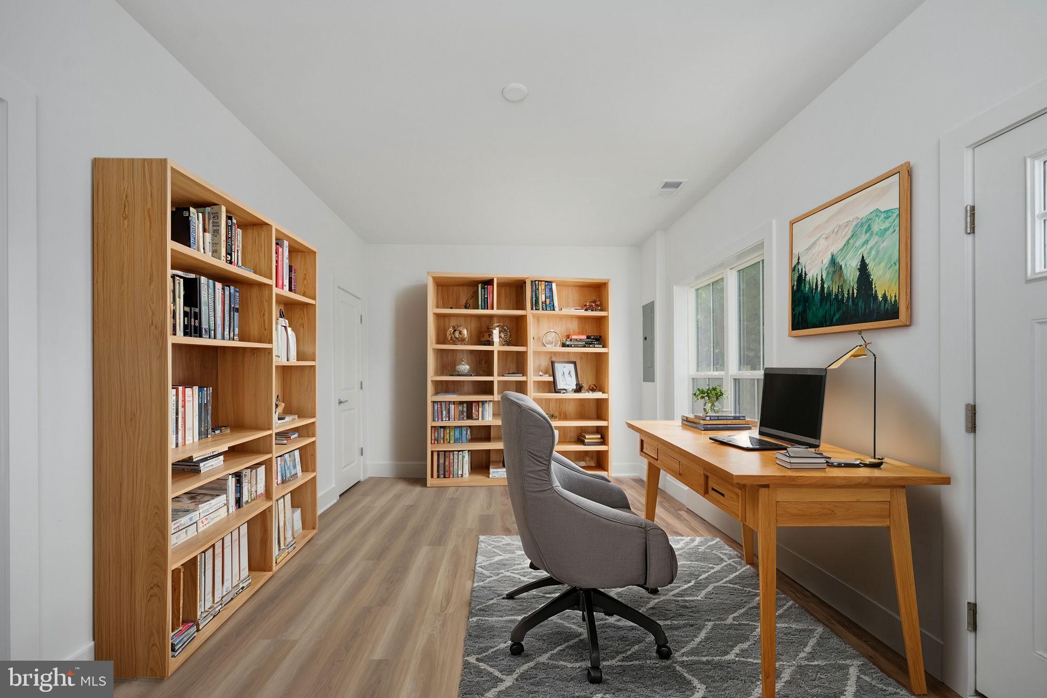 TOWNES AT LITTLE RIVER CROSSING - Residential