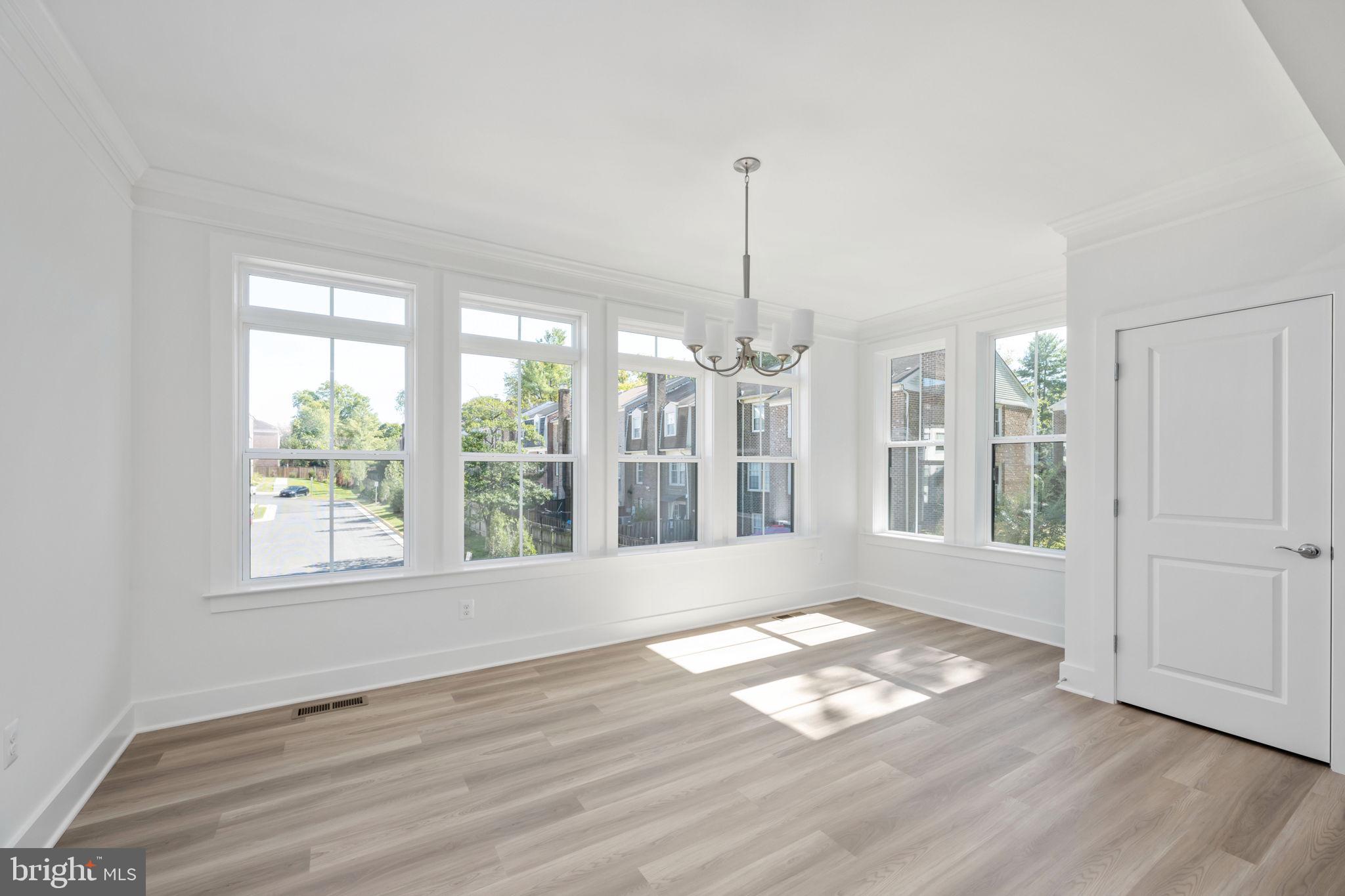 TOWNES AT LITTLE RIVER CROSSING - Residential