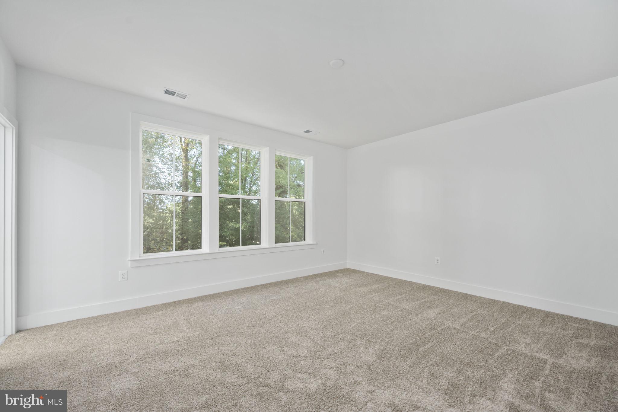 TOWNES AT LITTLE RIVER CROSSING - Residential
