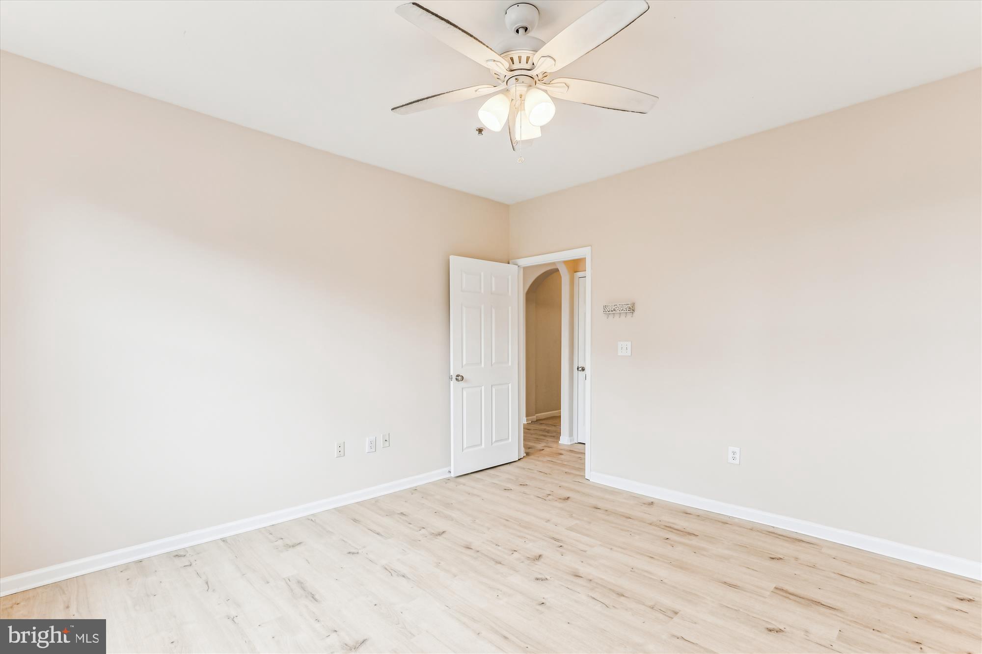 FAIRFAX COUNTY - Residential Lease