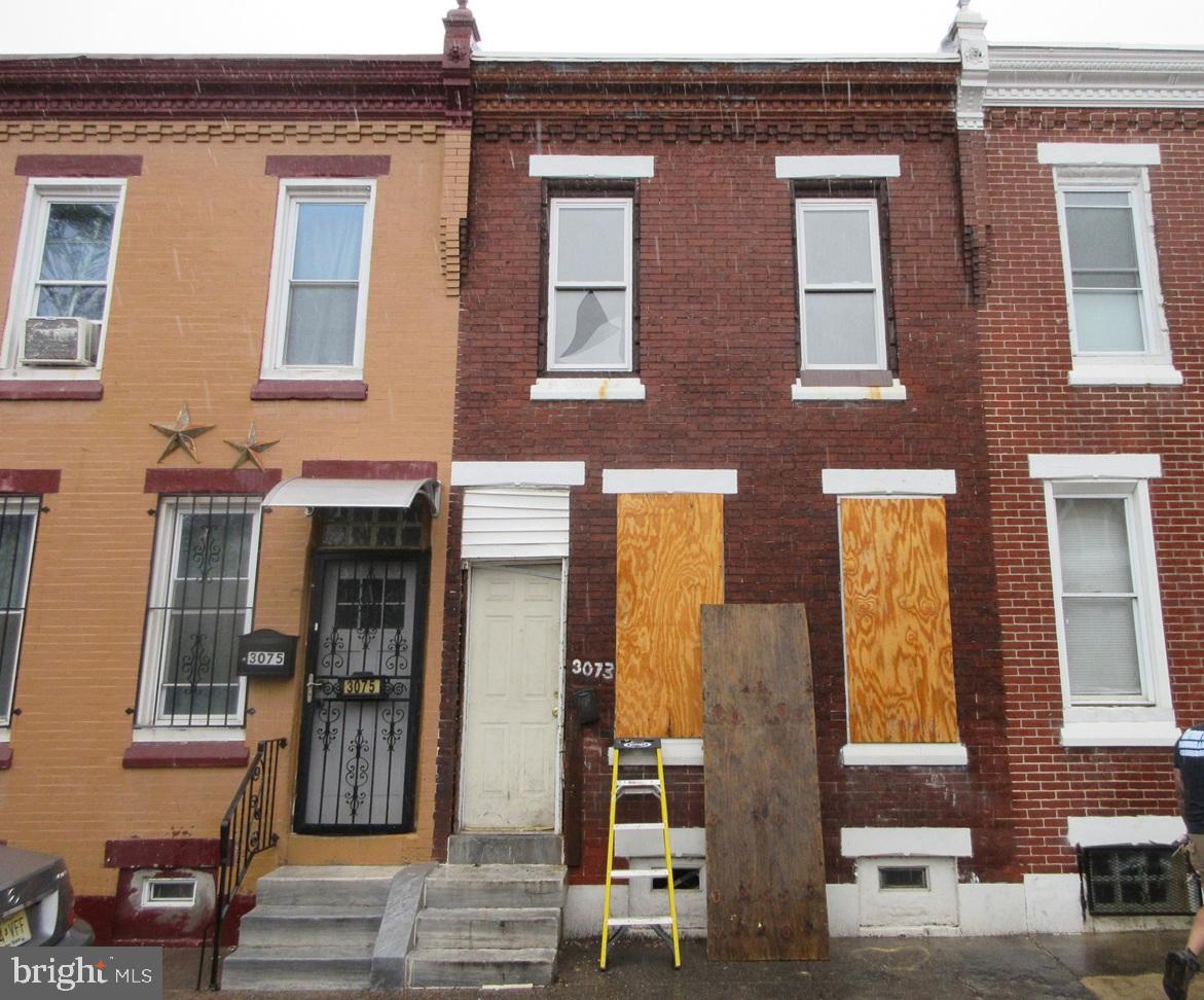 KENSINGTON - Residential