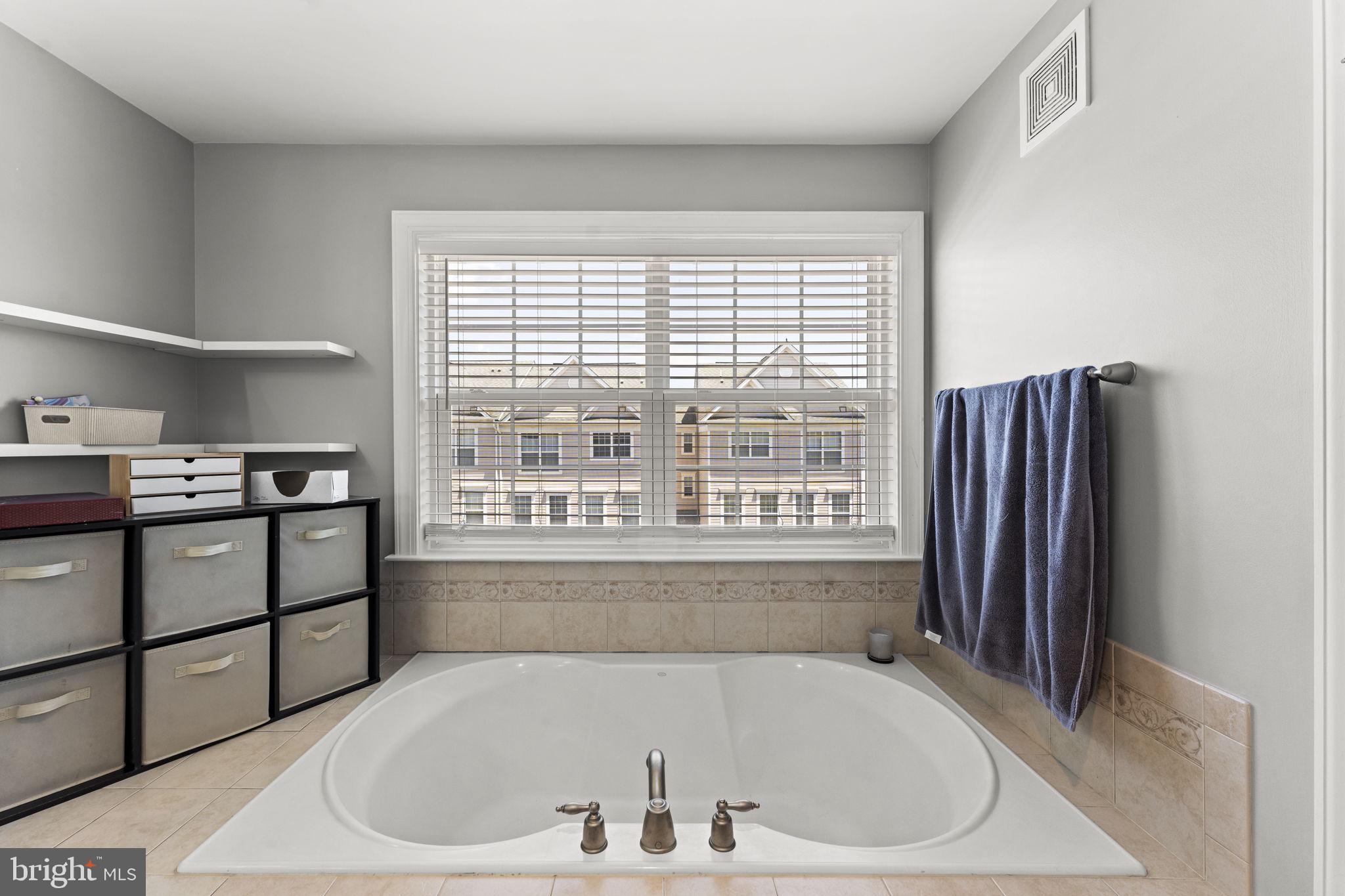 COPPERMINE CROSSING - Residential