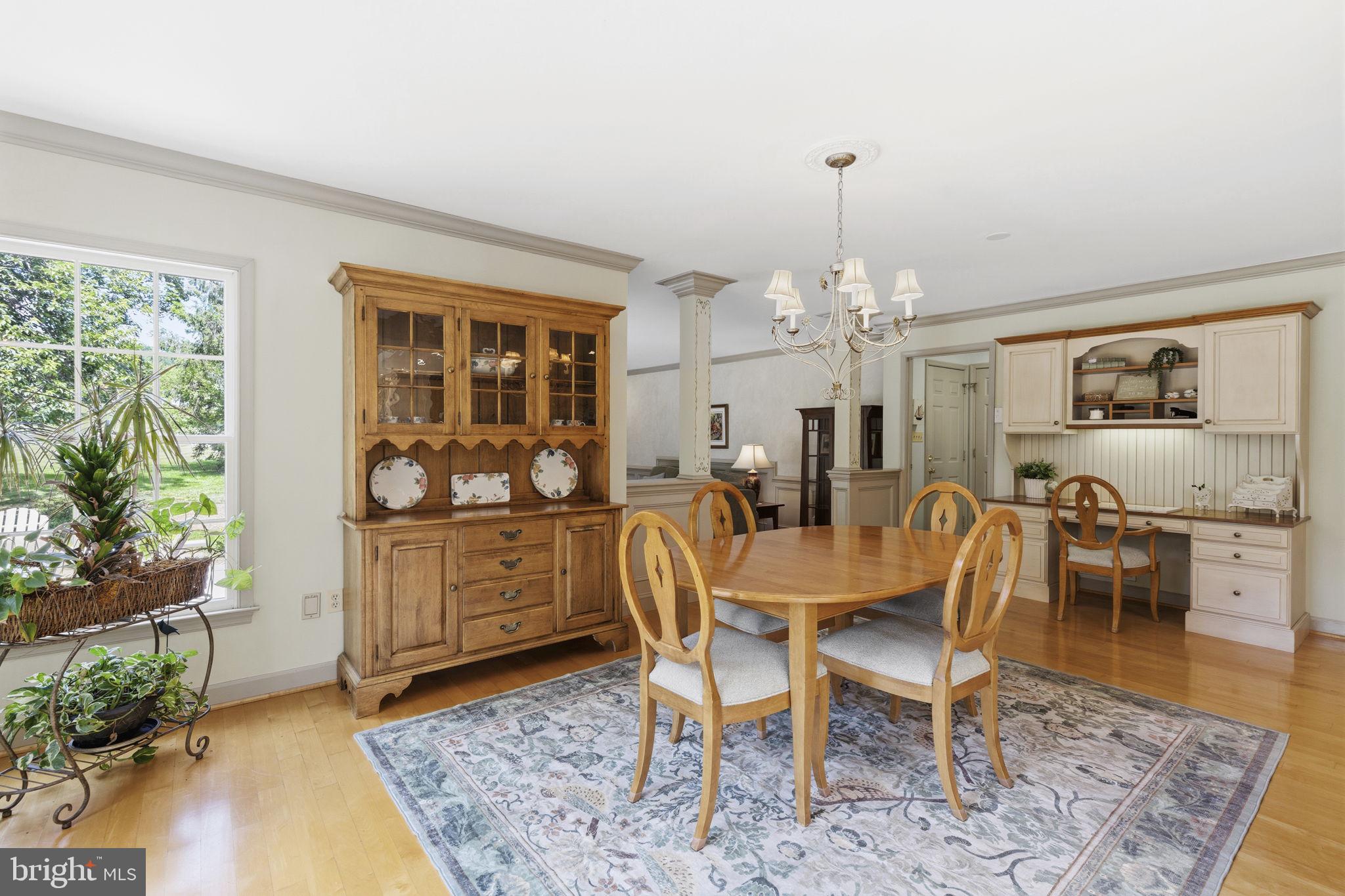 MANOR FIELDS - Residential