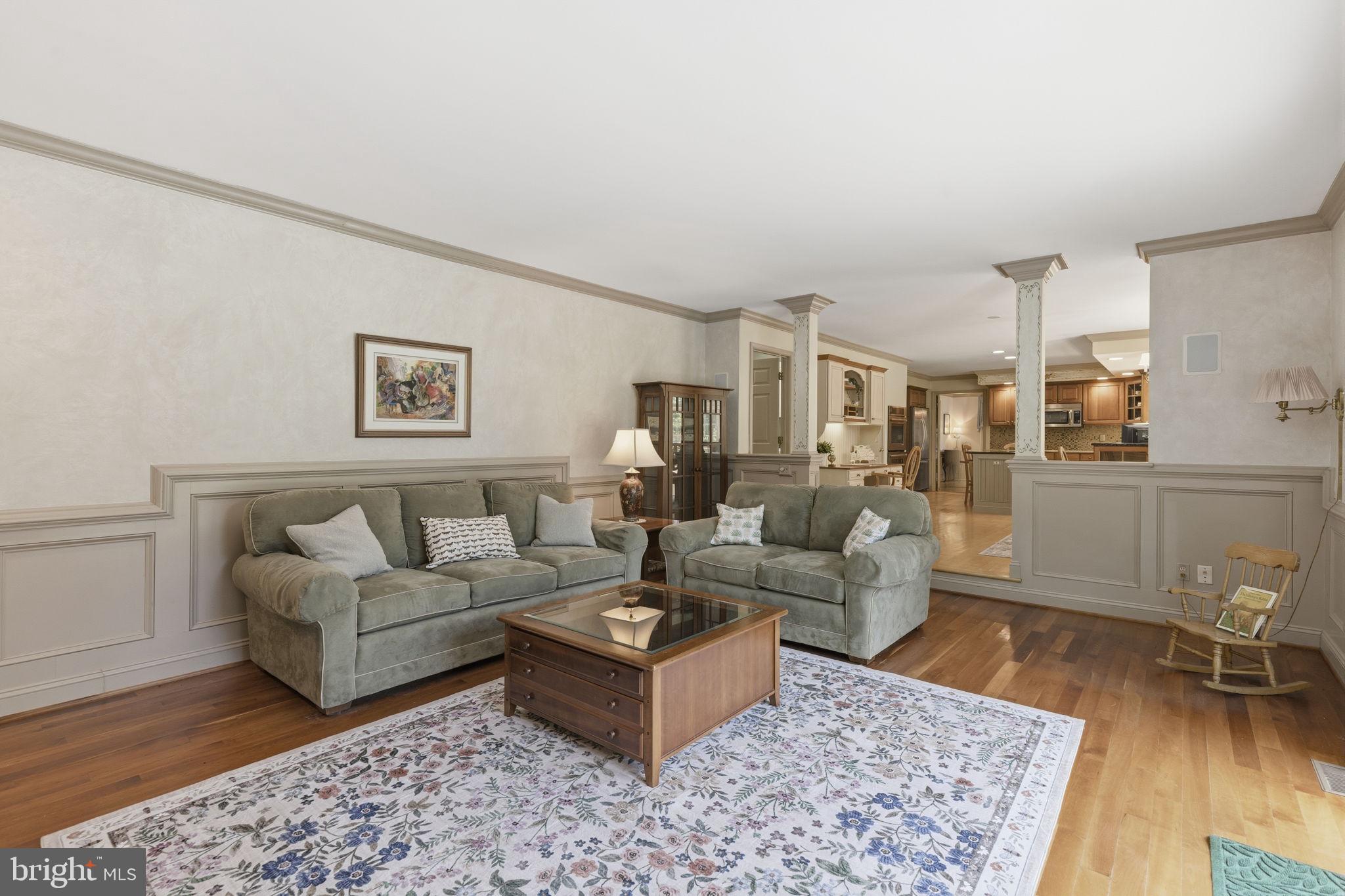 MANOR FIELDS - Residential