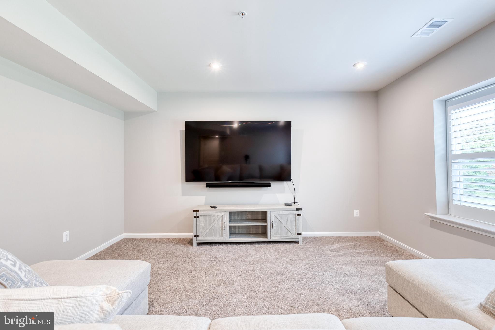 VINCENT ESTATES - Residential