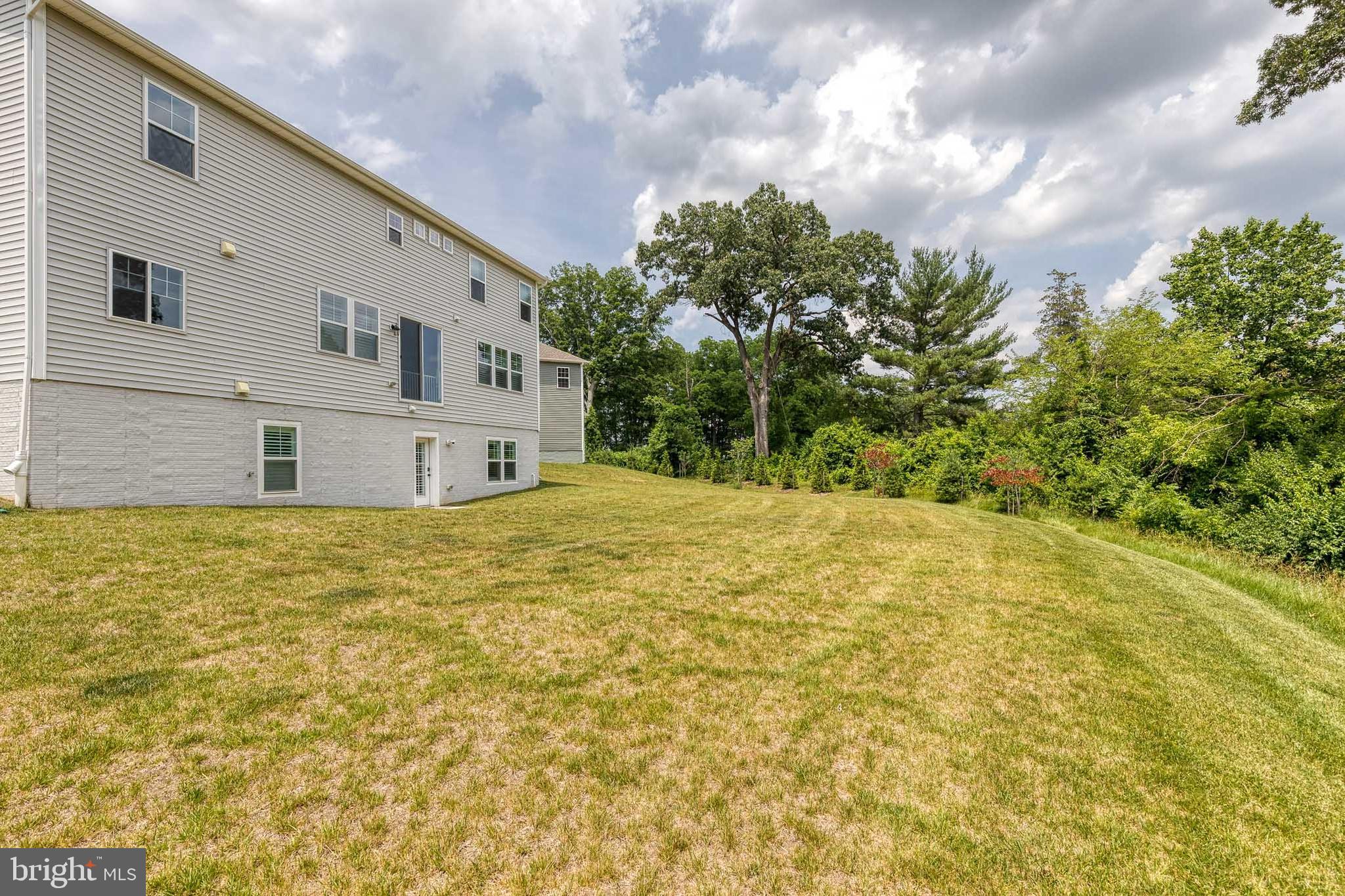 VINCENT ESTATES - Residential