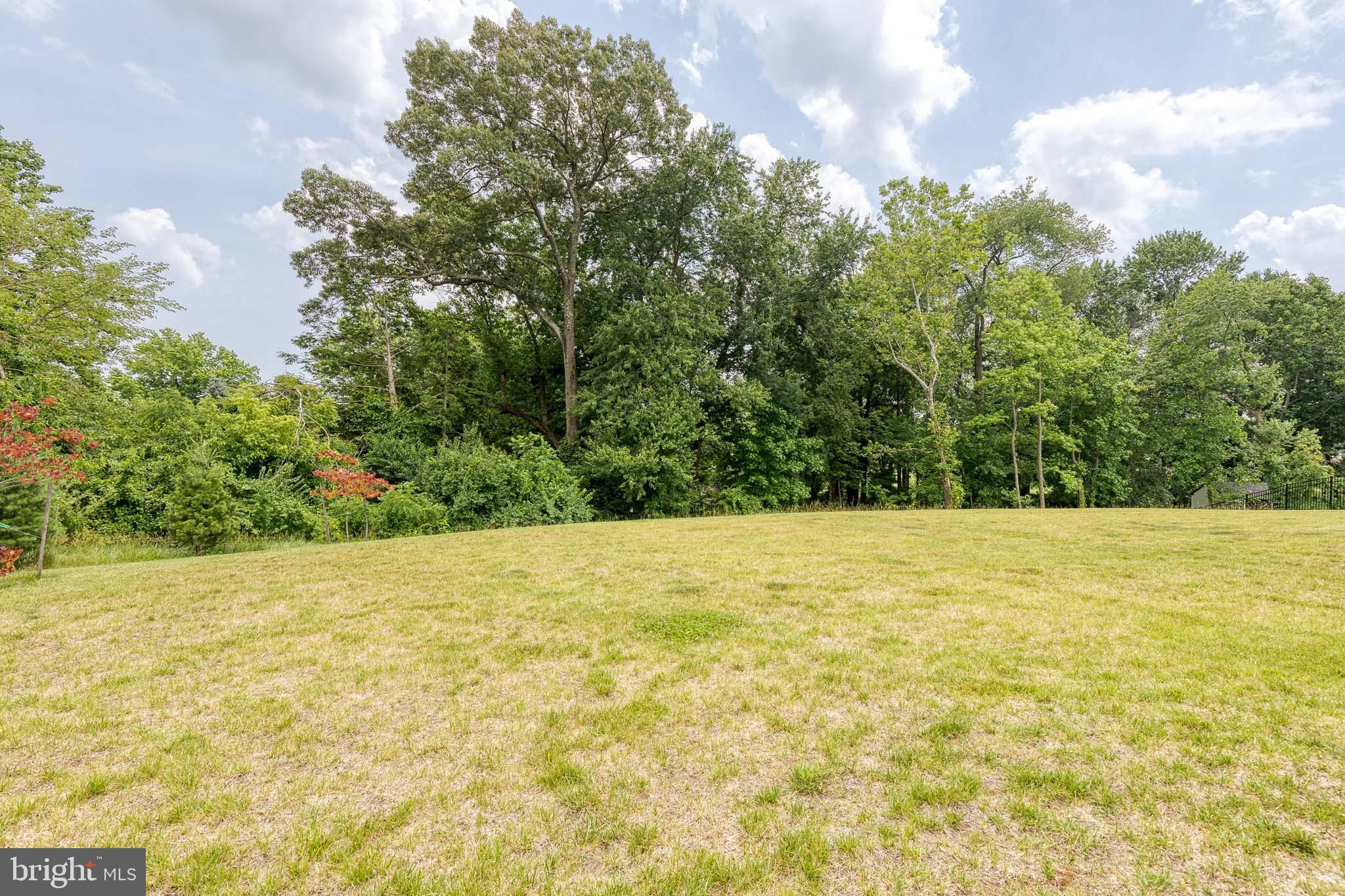 VINCENT ESTATES - Residential