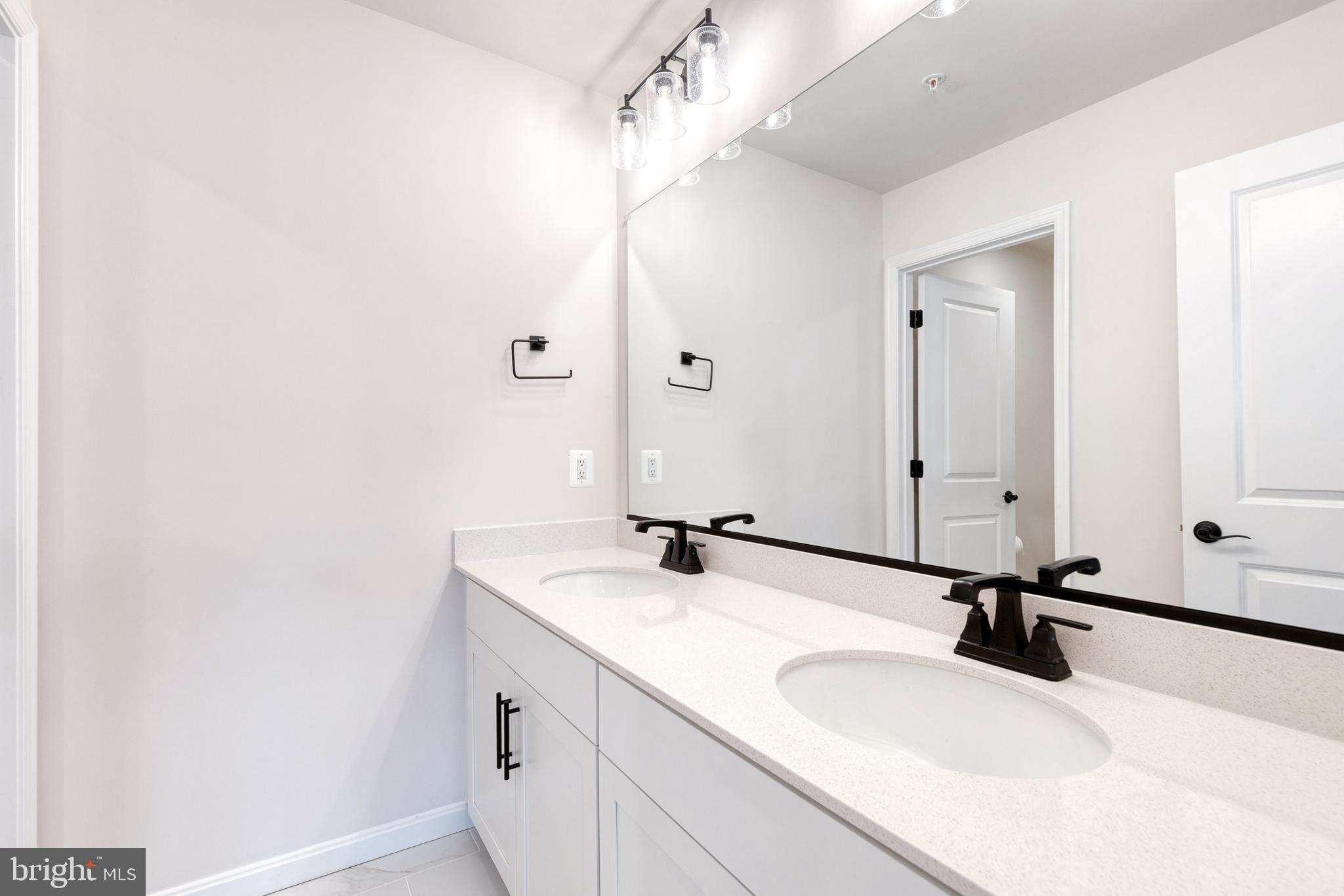VINCENT ESTATES - Residential