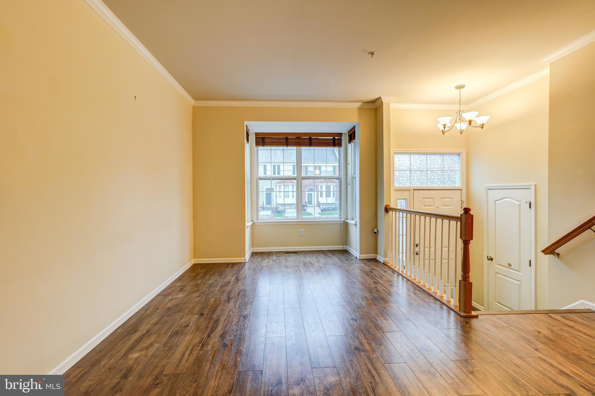 TUSCARORA KNOLLS - Residential Lease