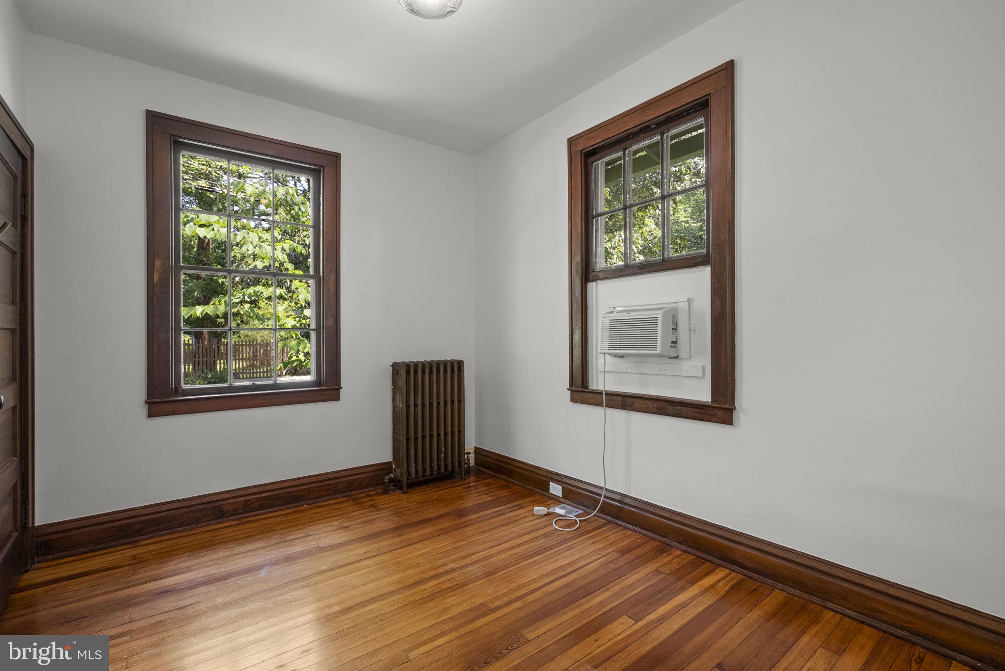 TAKOMA PARK - Residential
