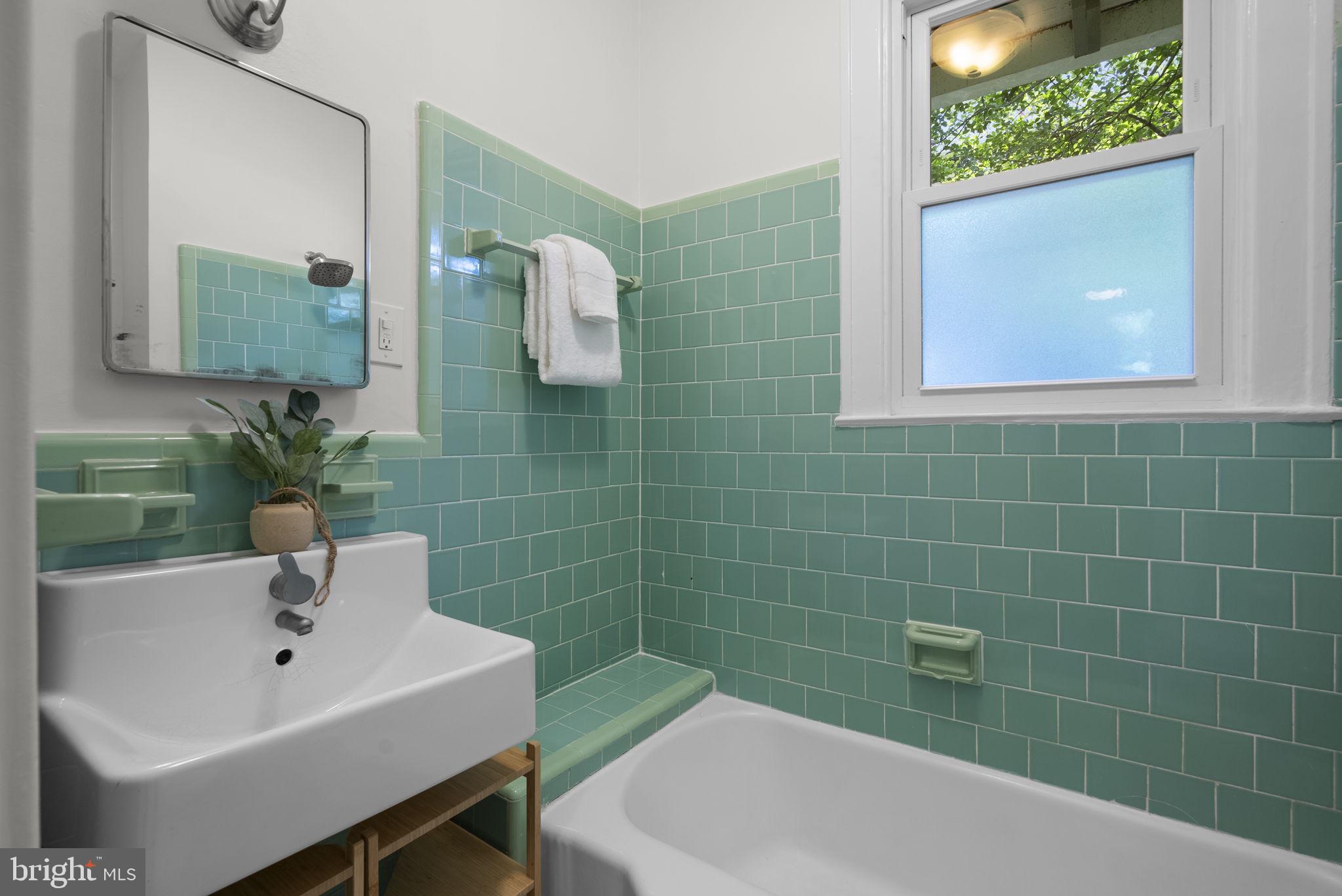 TAKOMA PARK - Residential