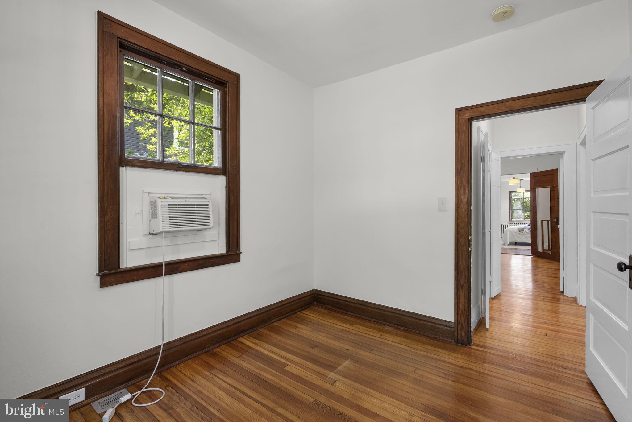 TAKOMA PARK - Residential