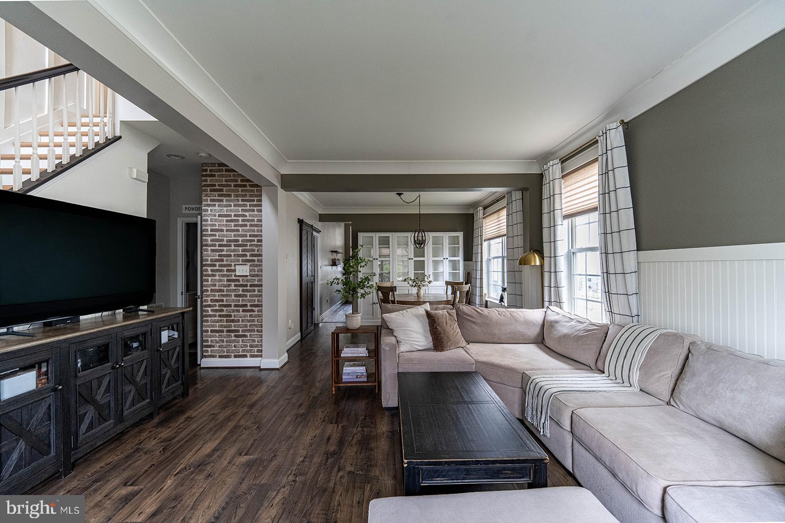 DAHLIA PARK OF WILDEWOOD - Residential