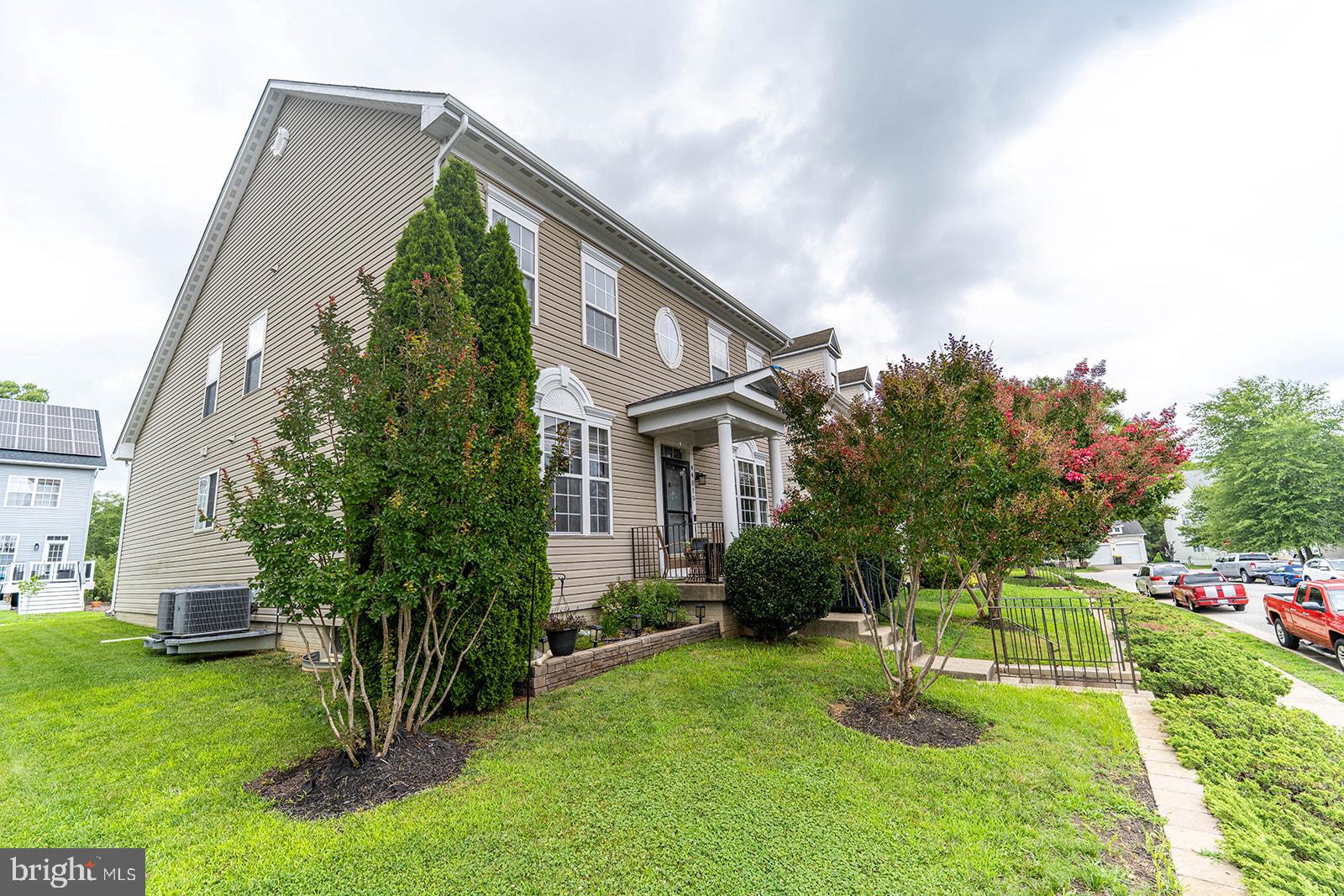 DAHLIA PARK OF WILDEWOOD - Residential