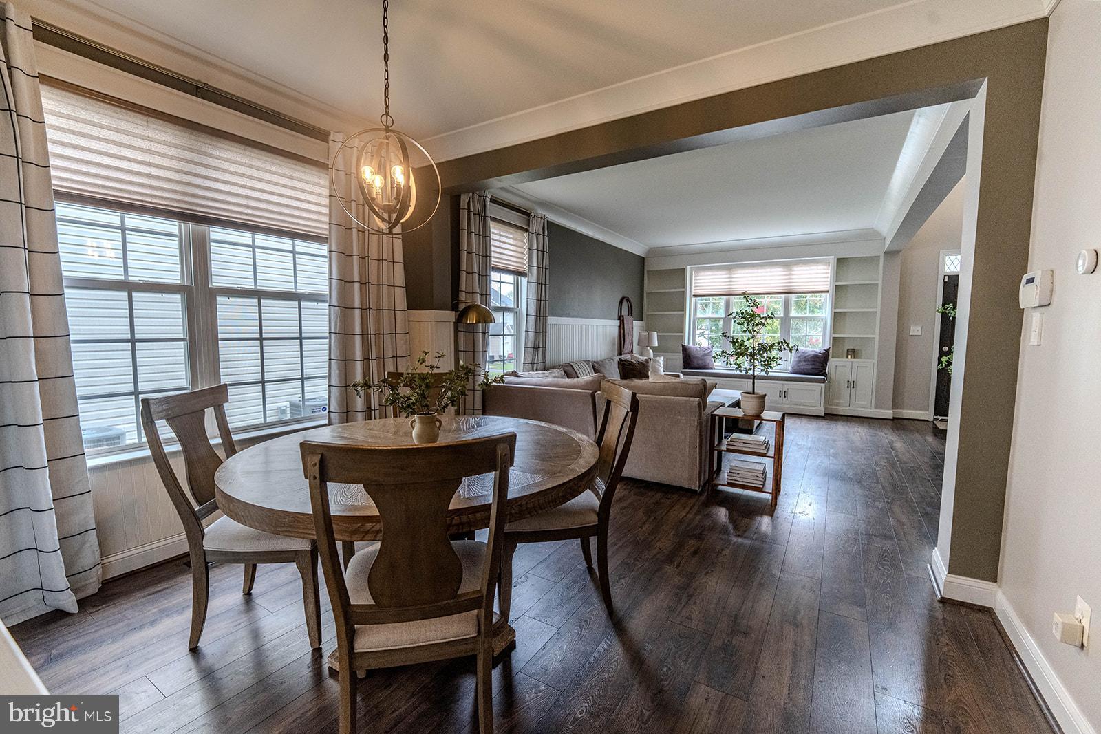 DAHLIA PARK OF WILDEWOOD - Residential