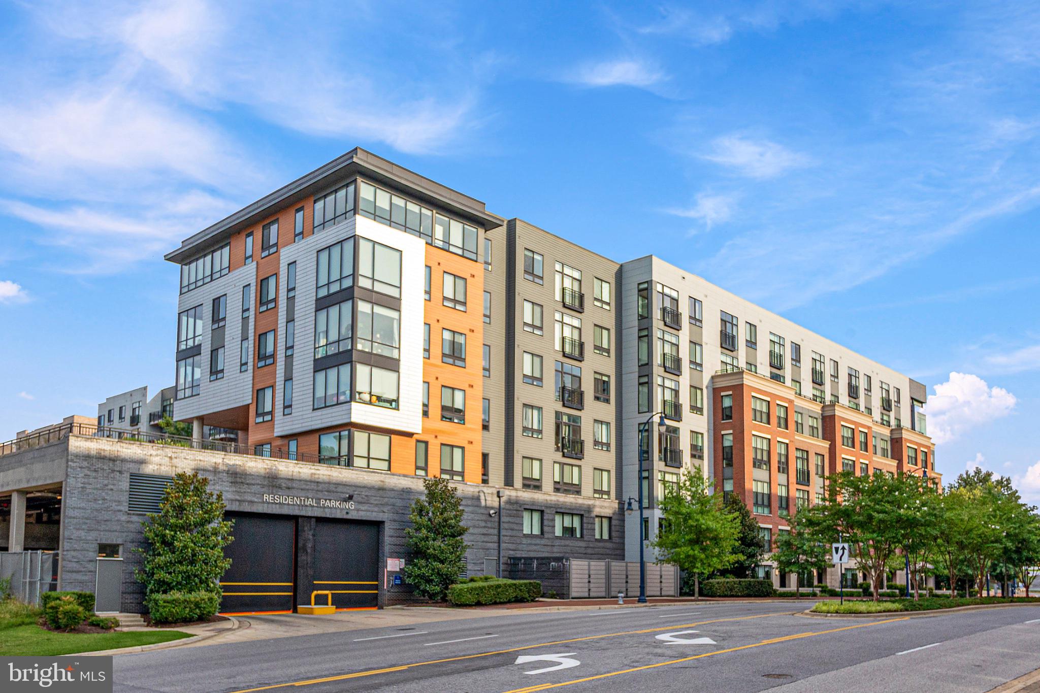 NATIONAL HARBOR - Residential