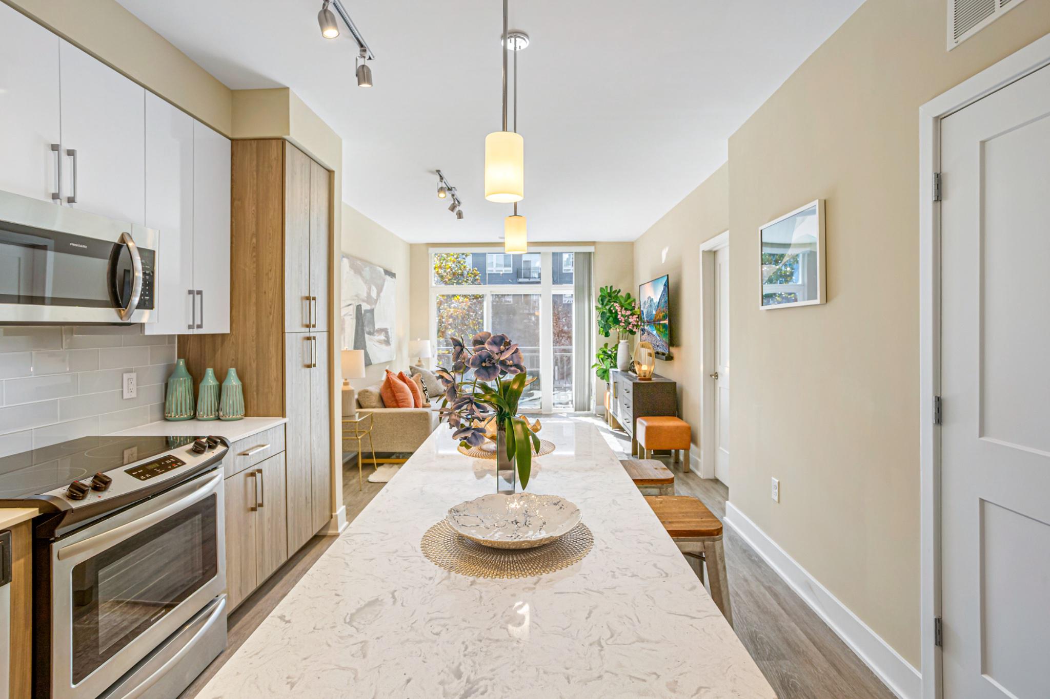 NATIONAL HARBOR - Residential