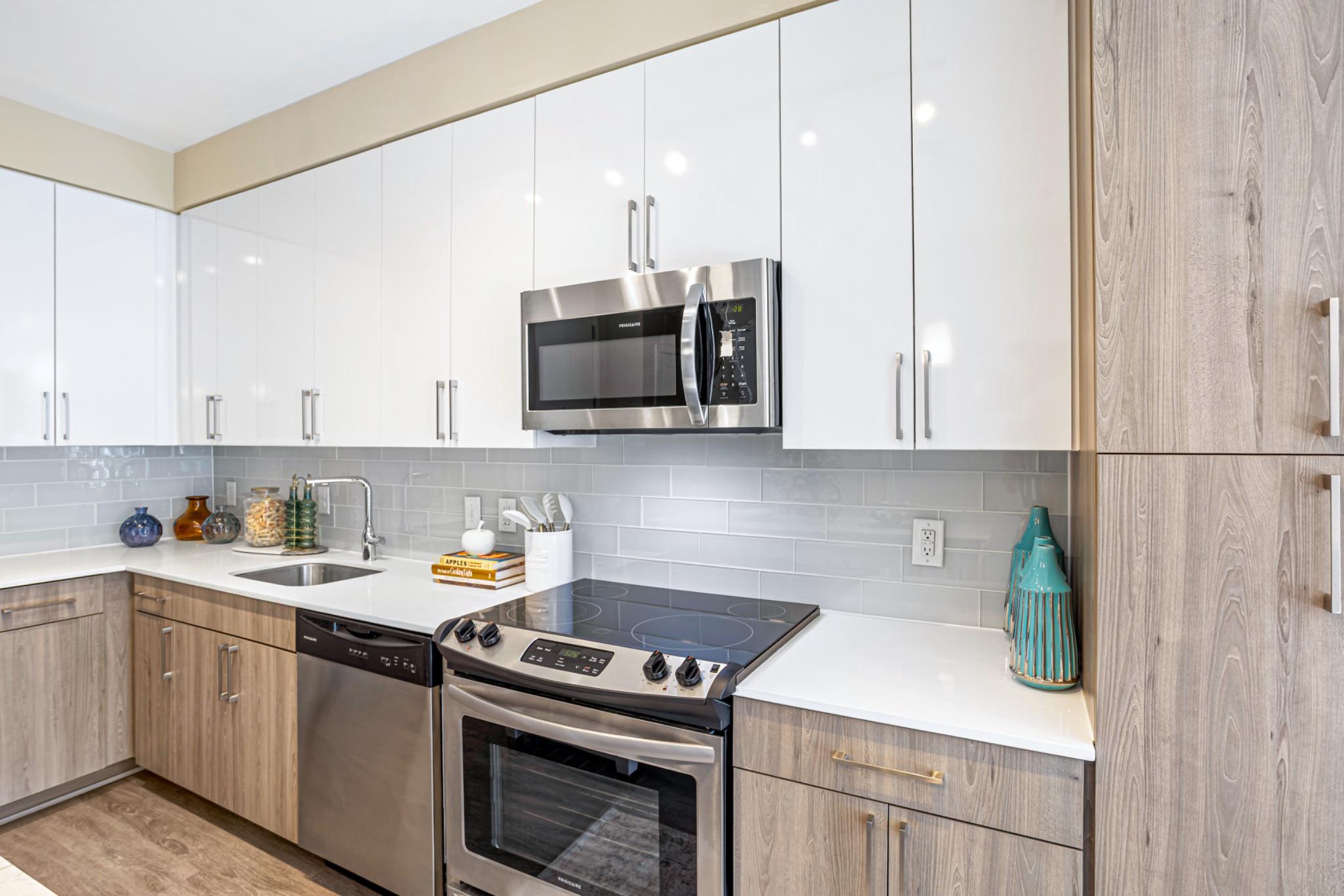 NATIONAL HARBOR - Residential