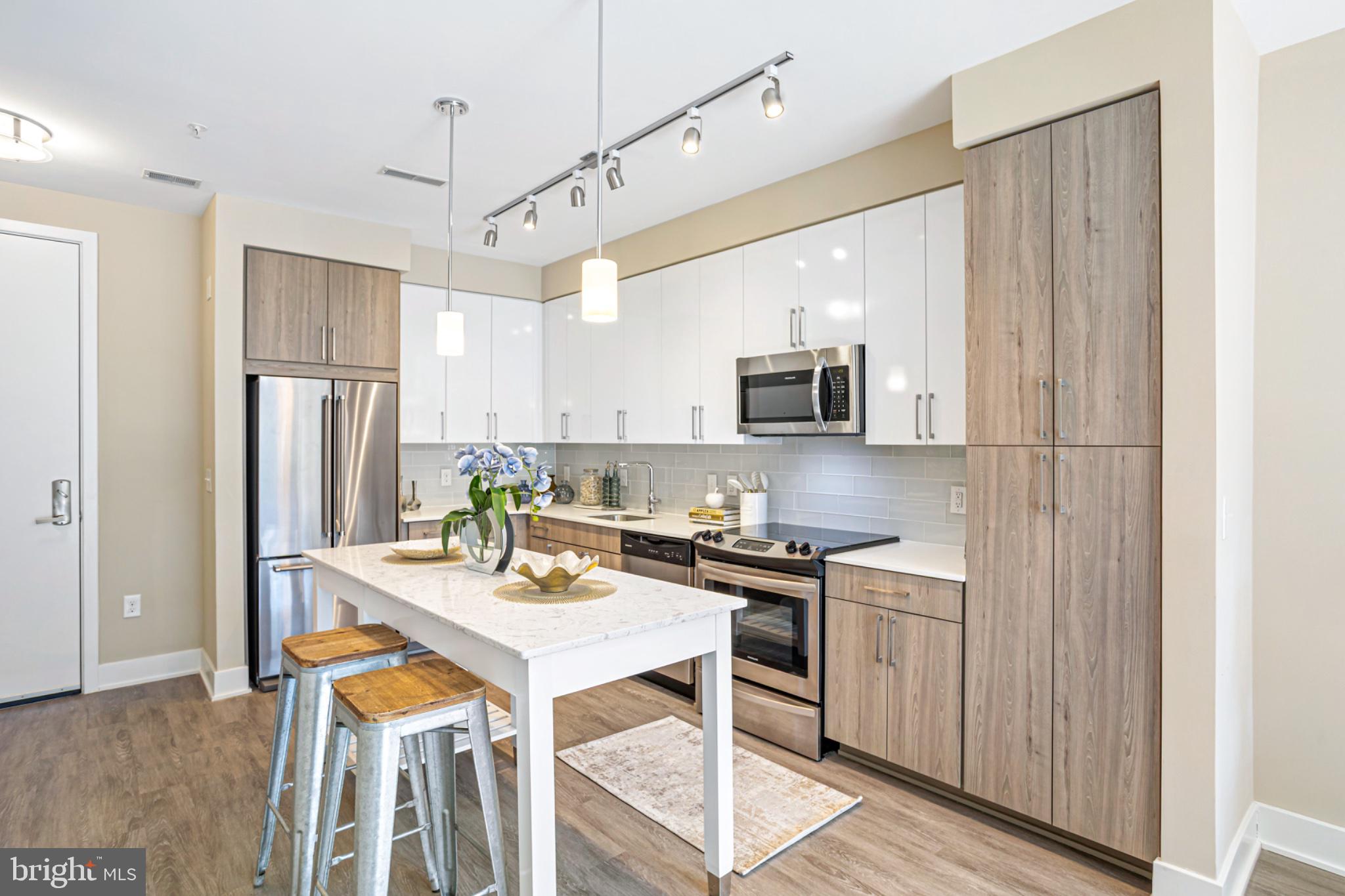 NATIONAL HARBOR - Residential
