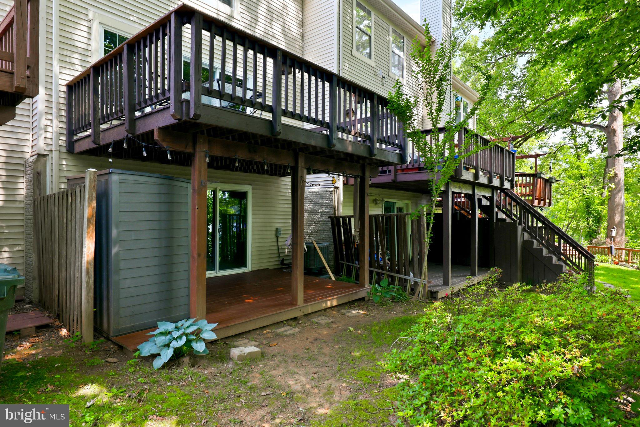 MONTCLAIR - Residential