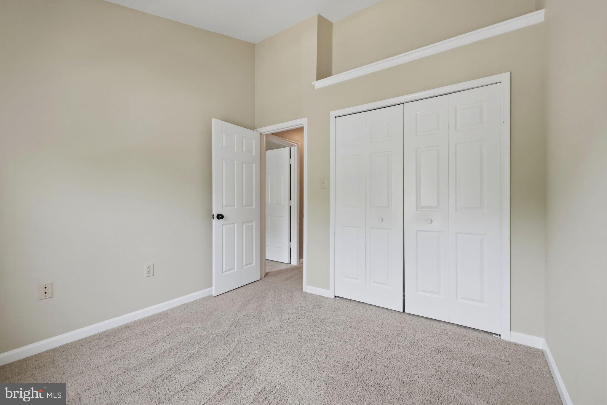 MONTCLAIR - Residential