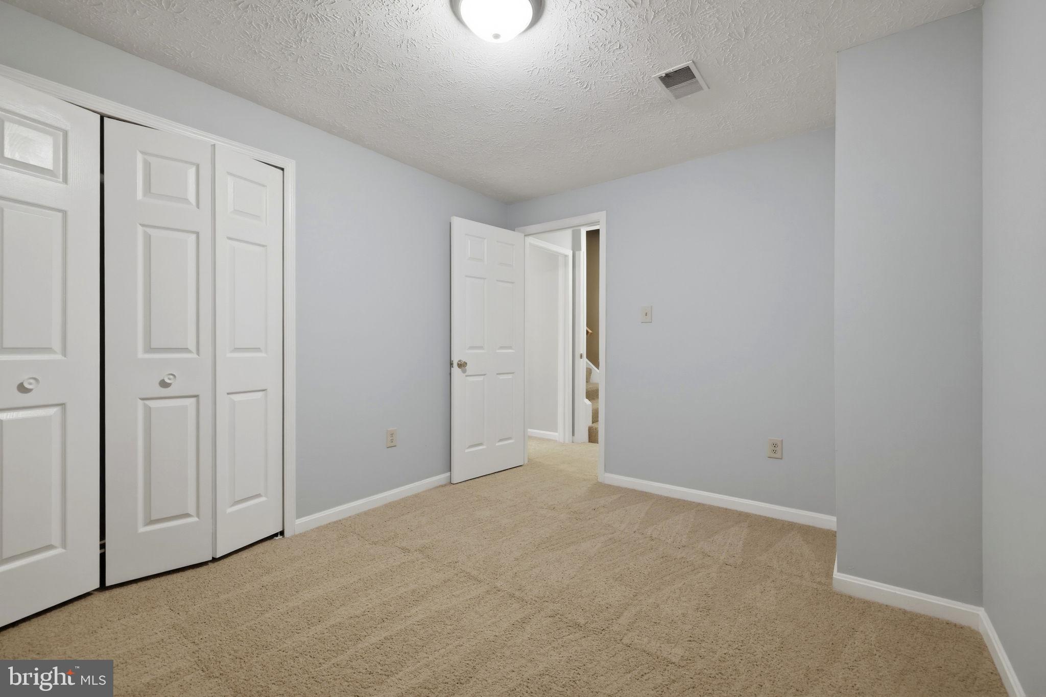 MONTCLAIR - Residential