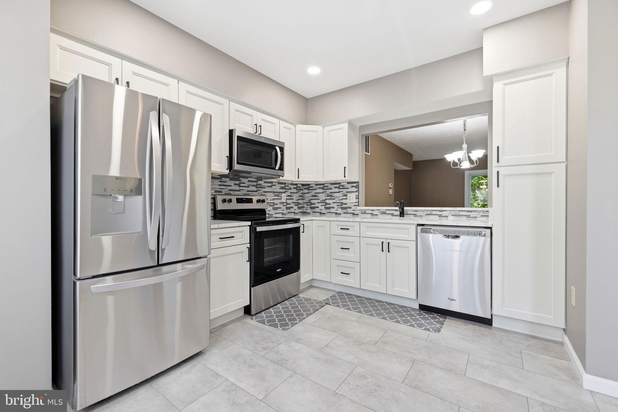 MONTCLAIR - Residential
