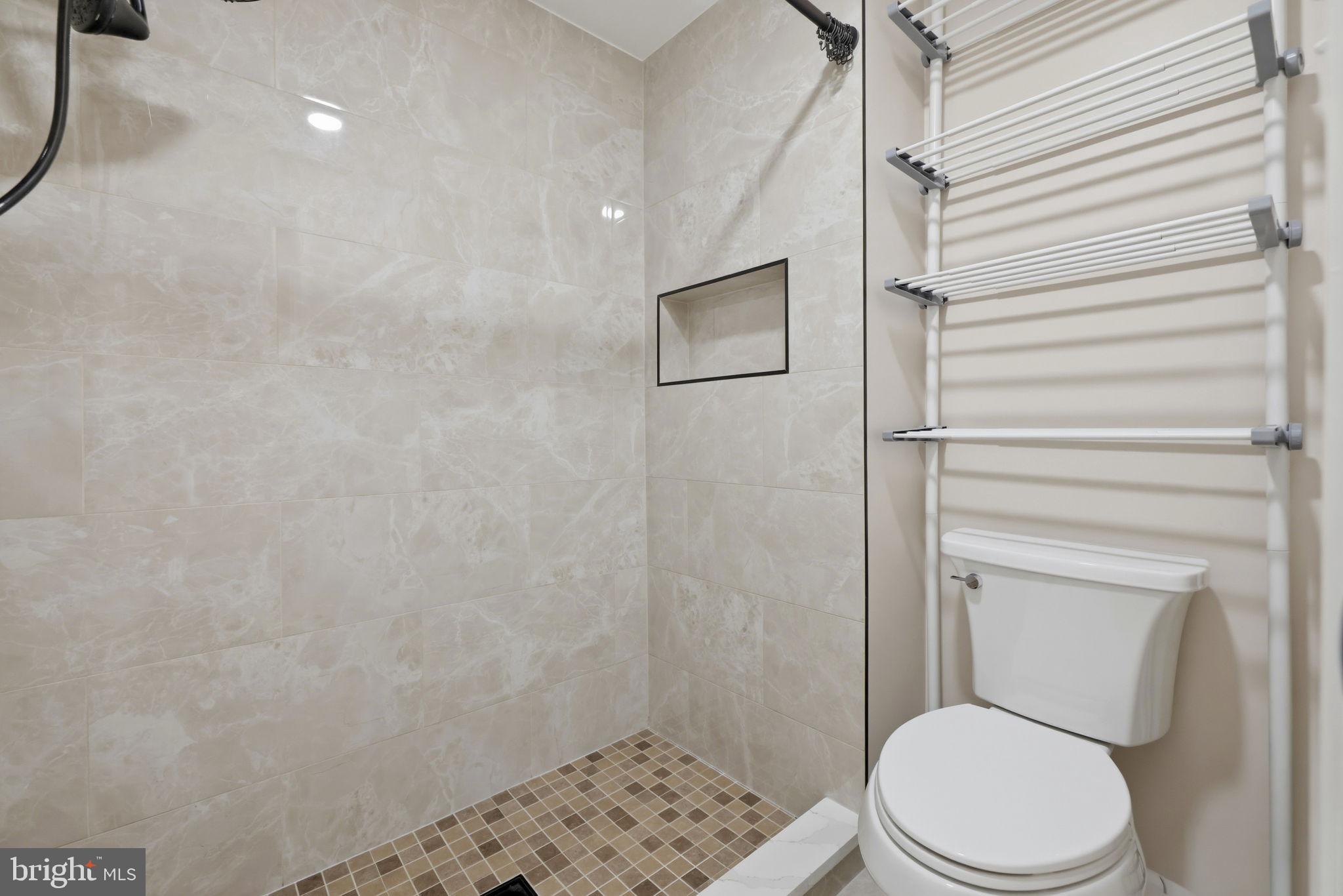 MONTCLAIR - Residential