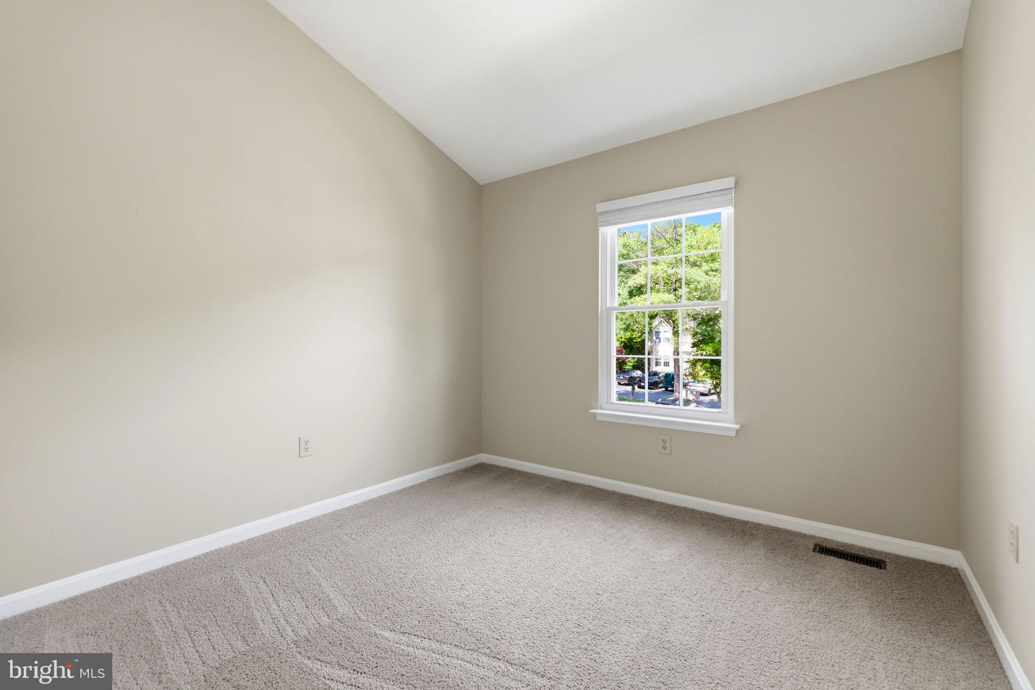 MONTCLAIR - Residential