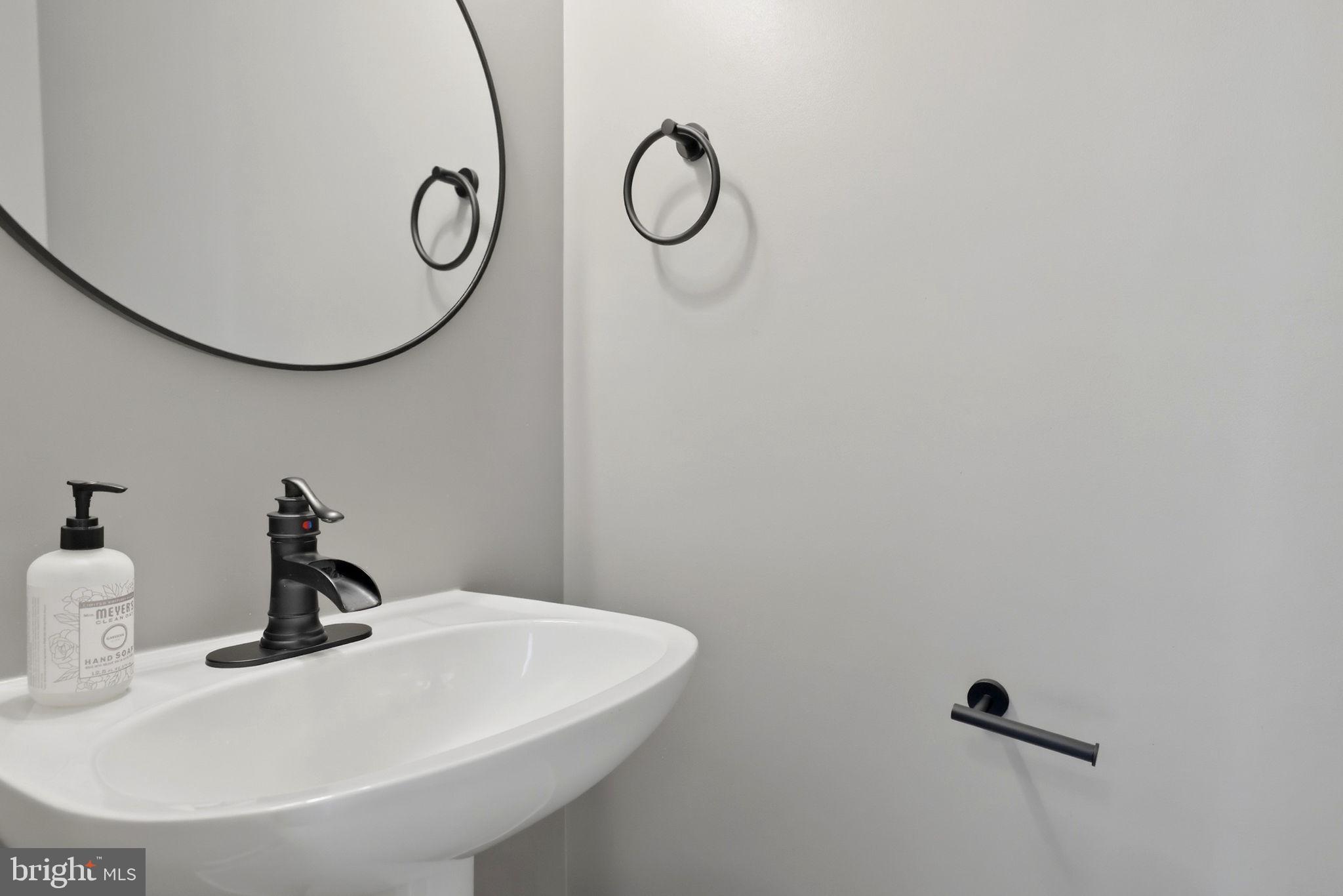MONTCLAIR - Residential