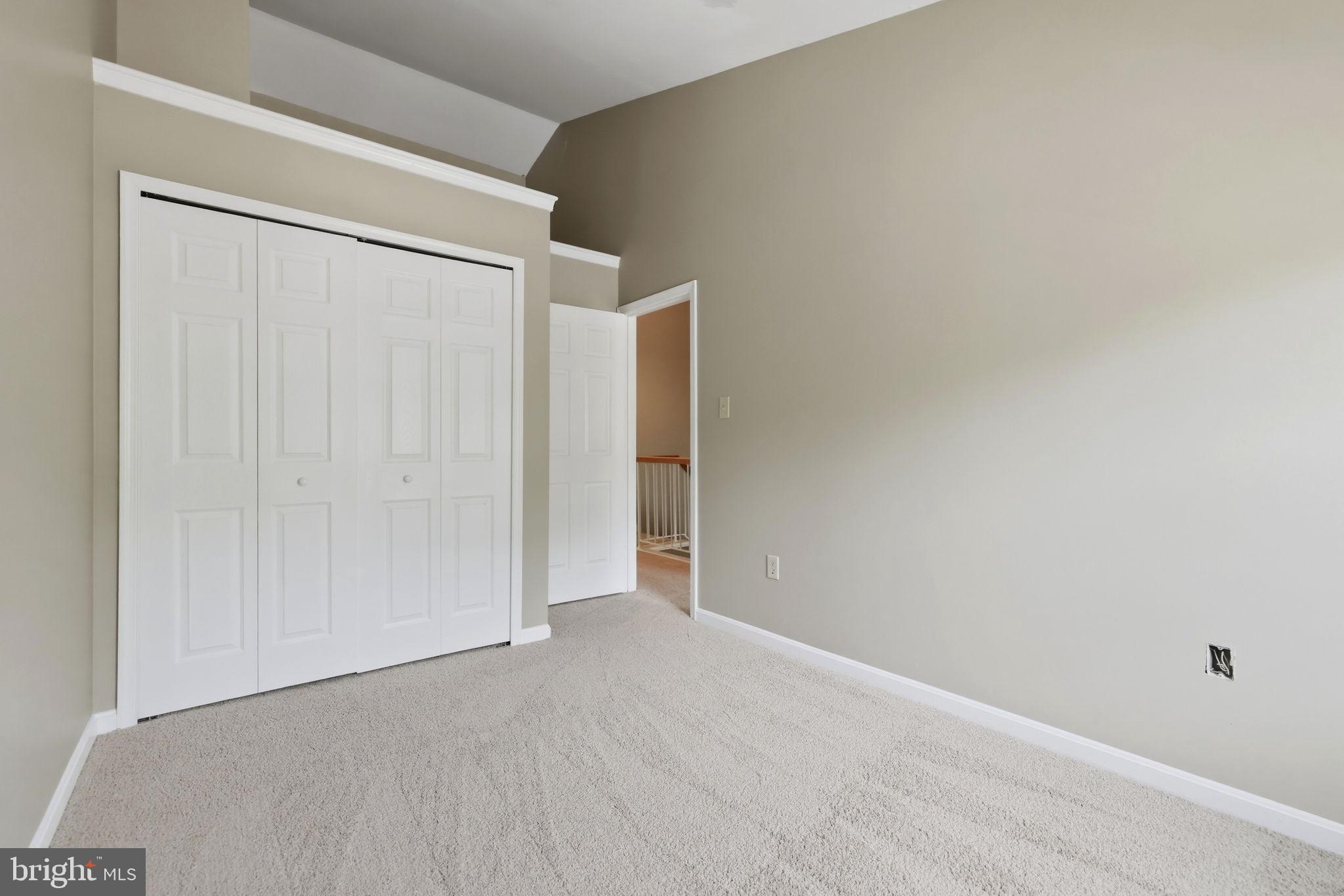 MONTCLAIR - Residential