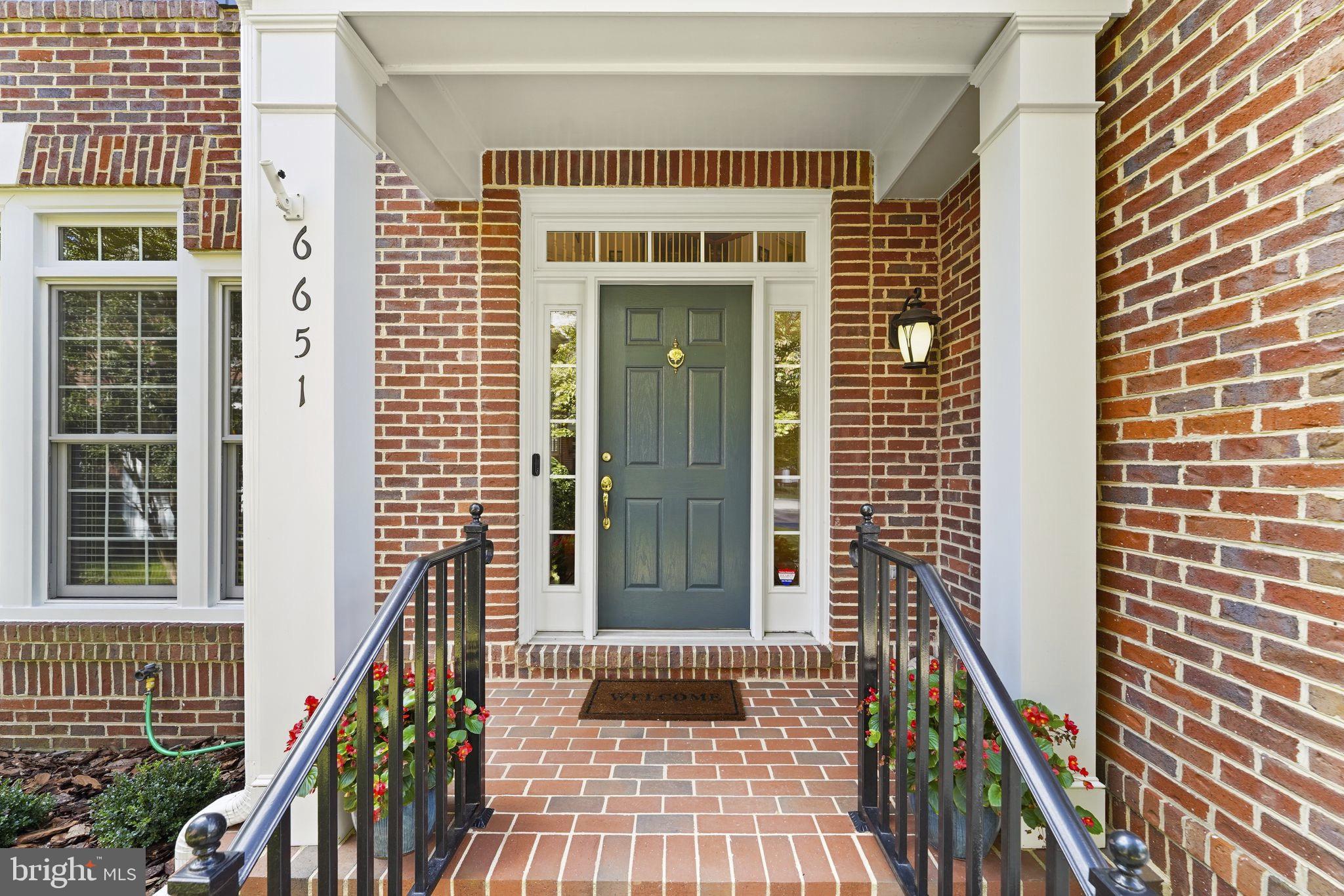 LAMBIANCE OF MCLEAN - Residential