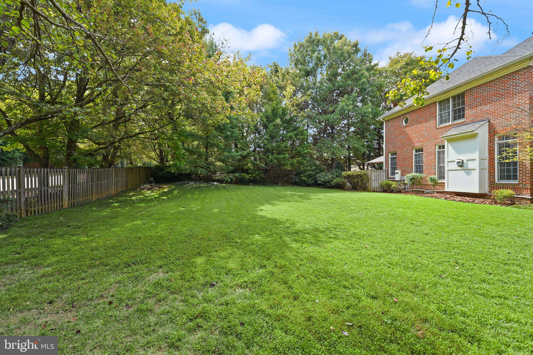 LAMBIANCE OF MCLEAN - Residential