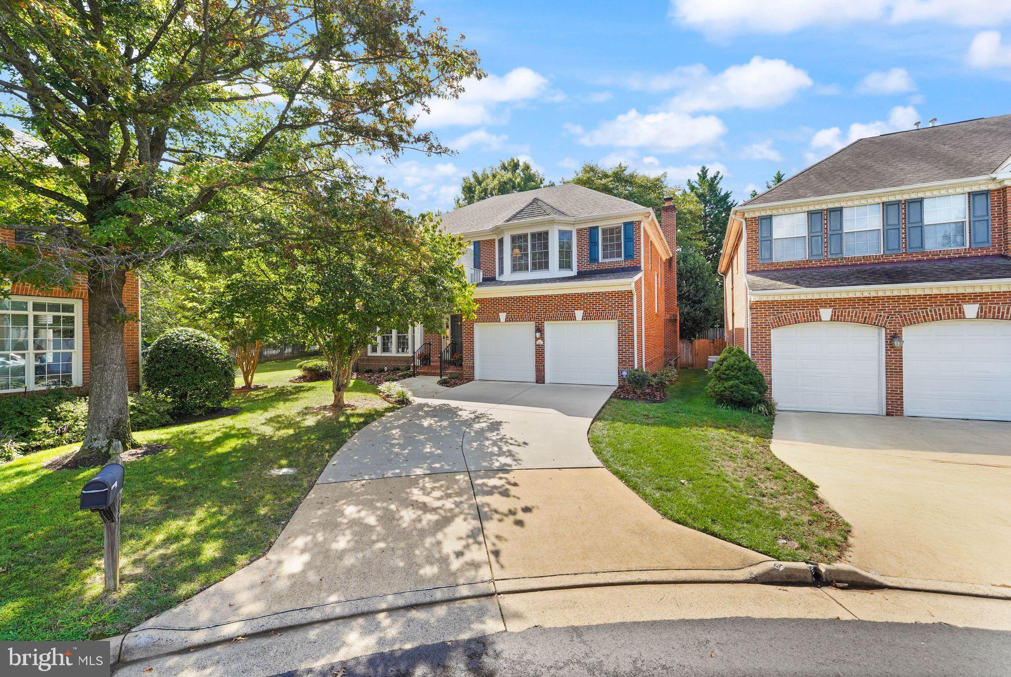 LAMBIANCE OF MCLEAN - Residential
