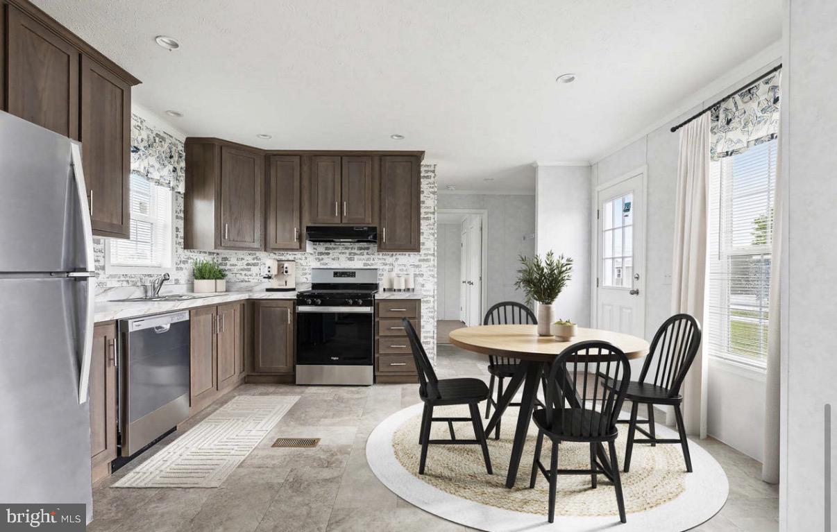 TWIN BROOK MHP - Residential