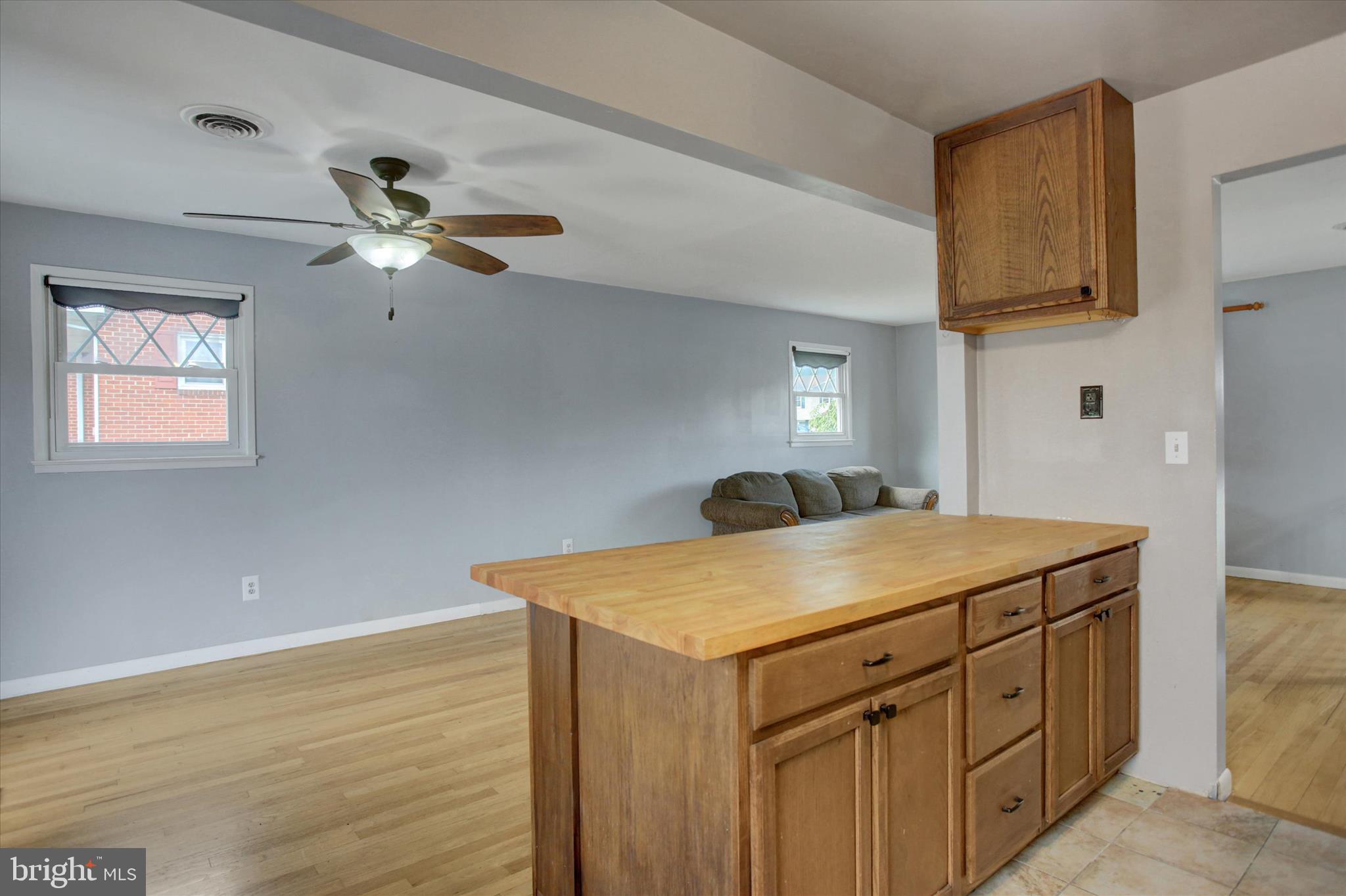 MOUNTAIN VIEW - Residential