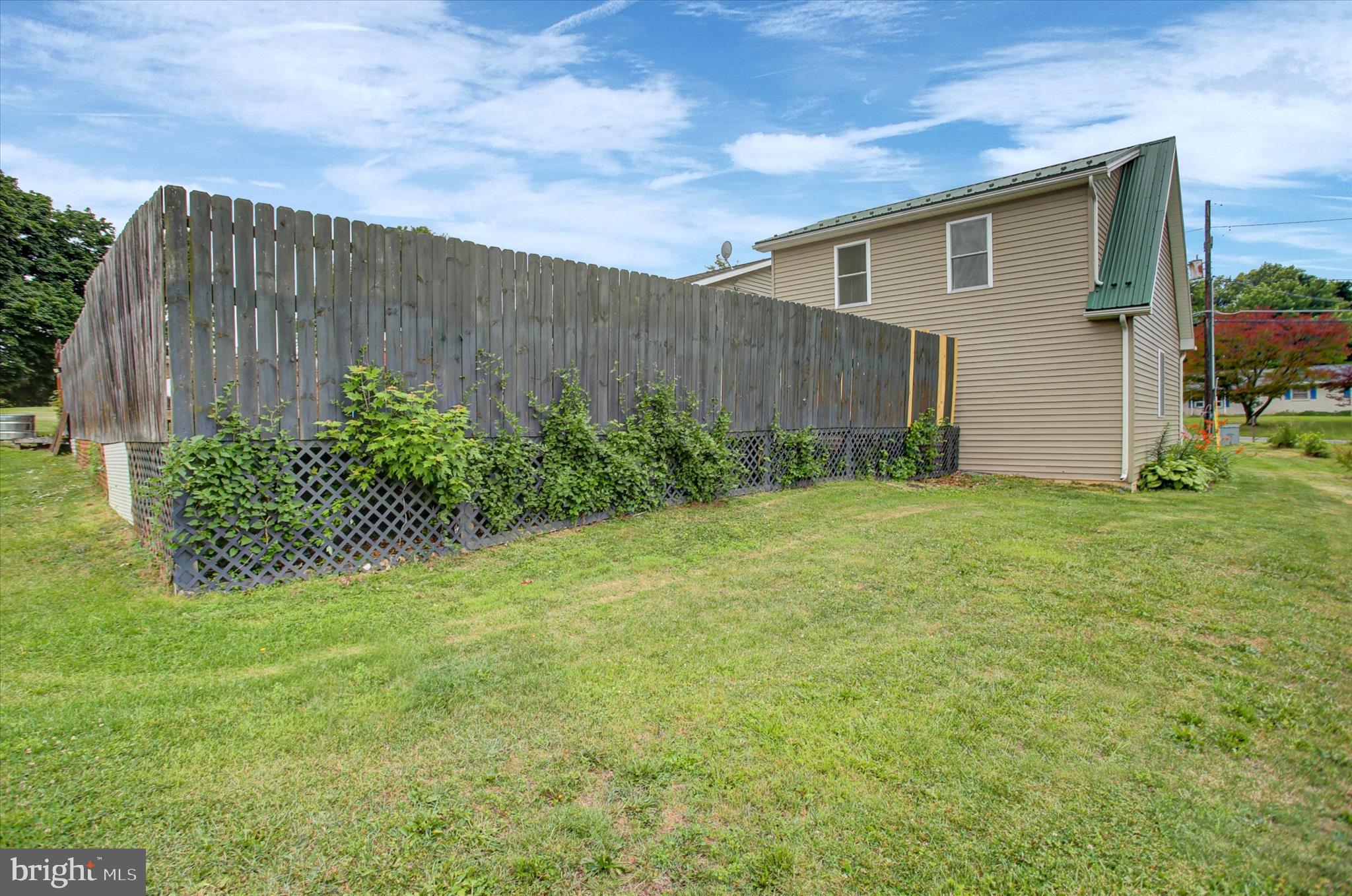 MOUNTAIN VIEW - Residential