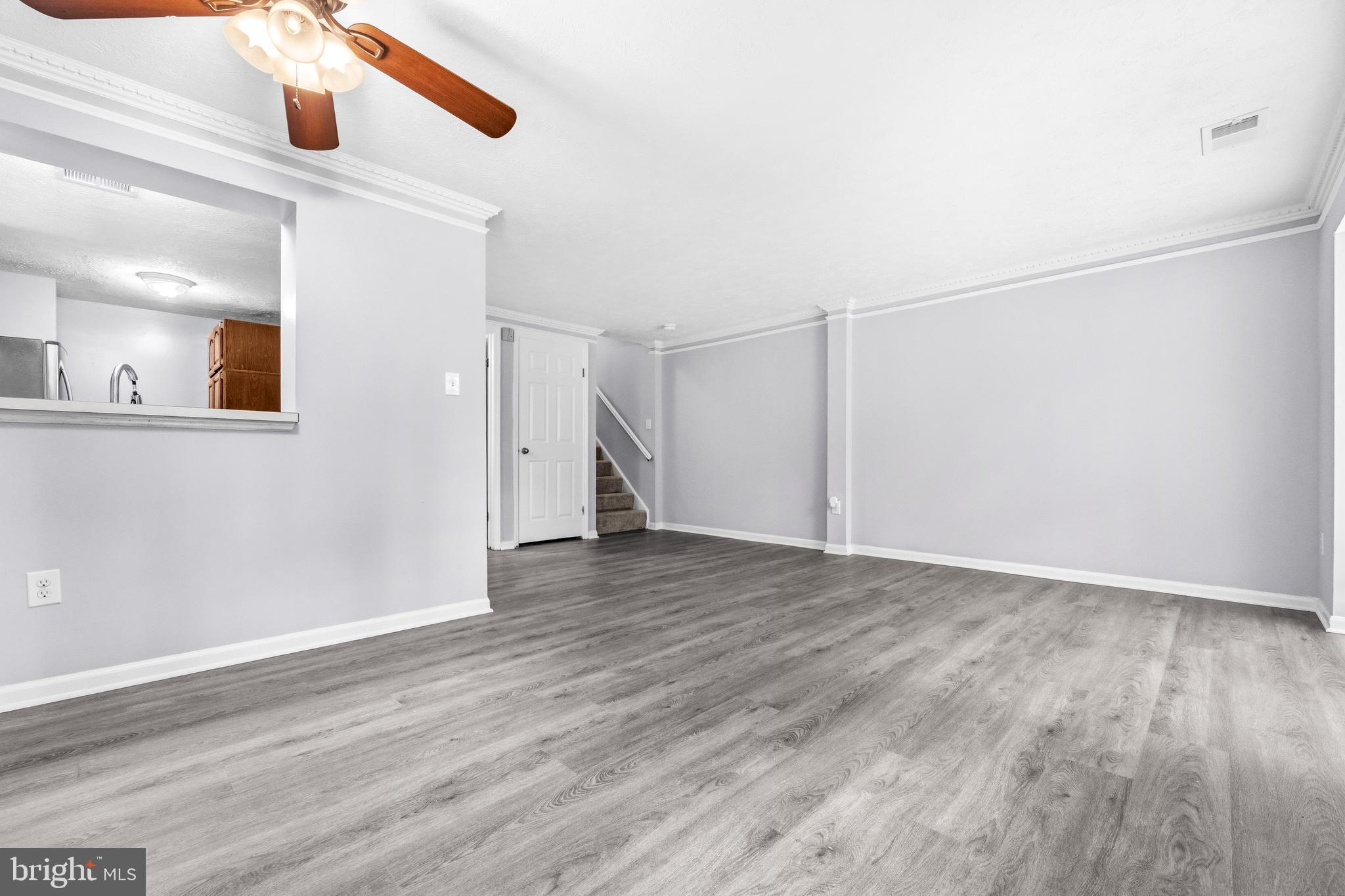 SILVER SPRING CNTRY CLUB - Residential