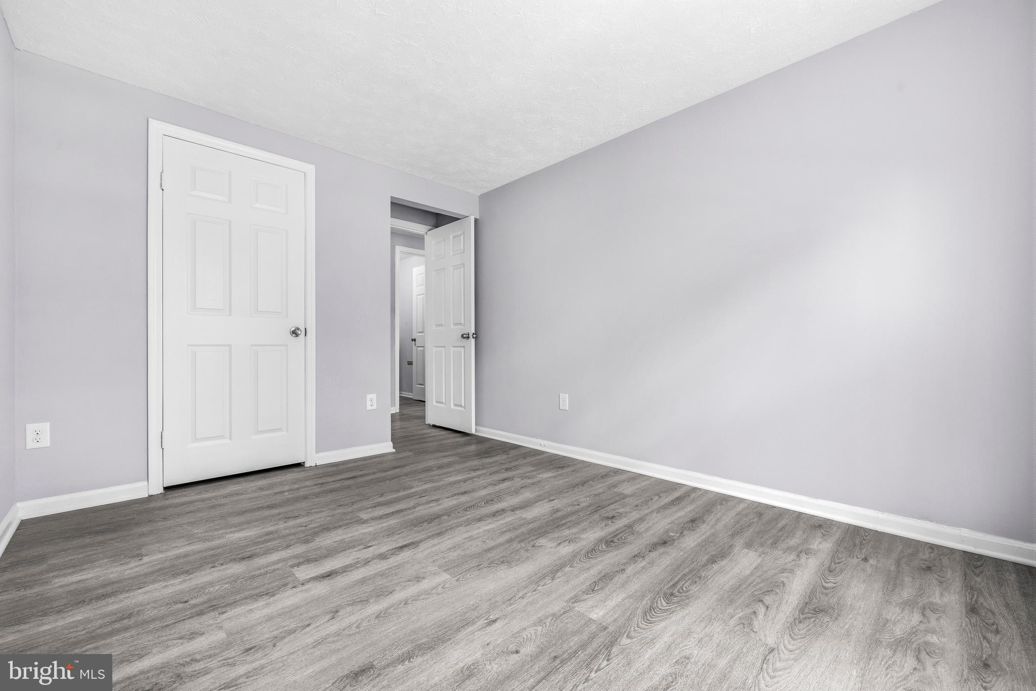 SILVER SPRING CNTRY CLUB - Residential