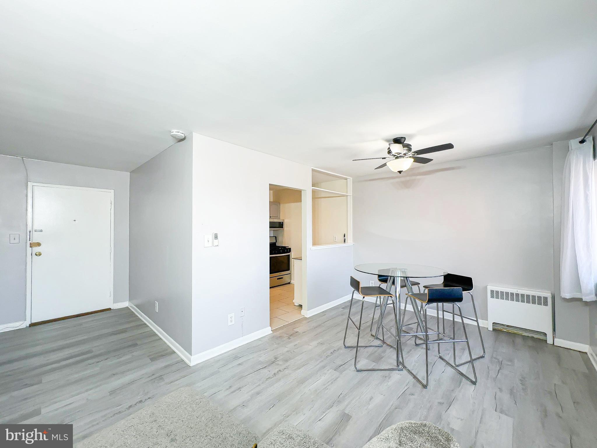 THE CAROLYN - Residential