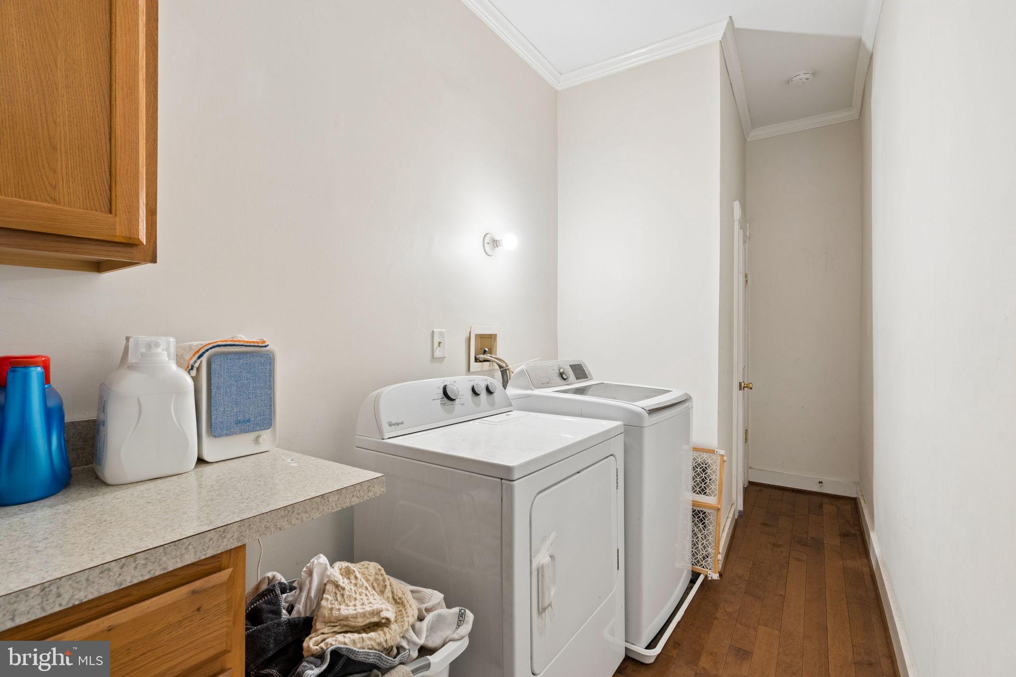 COLONIAL GARDENS - Residential Income