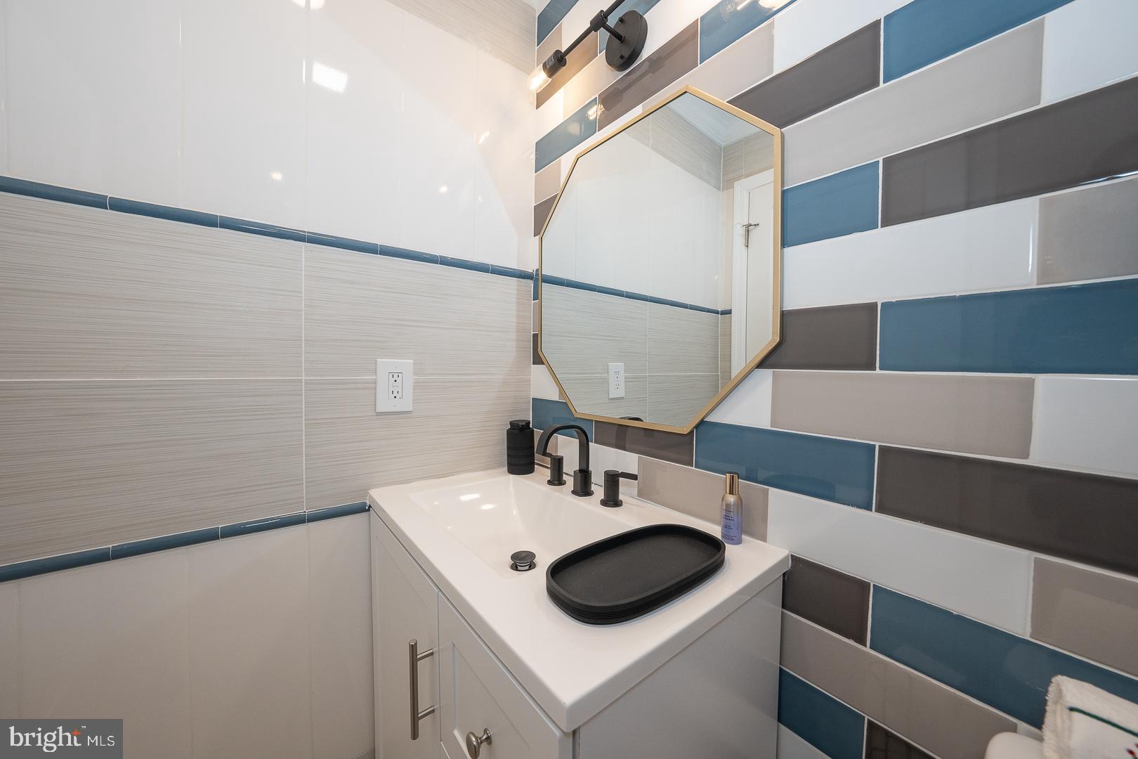 SHORTRIDGE - Residential