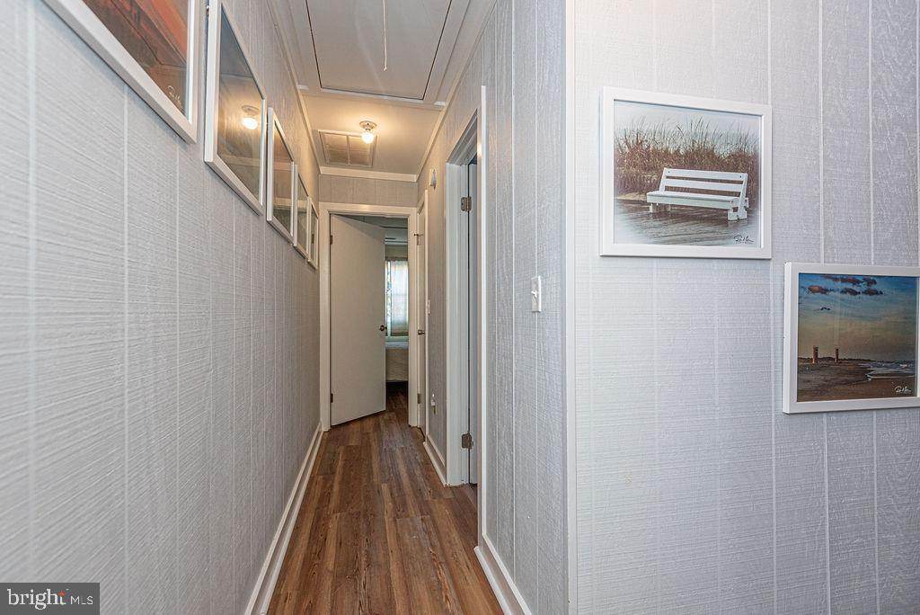 MALLARD LAKES - Residential